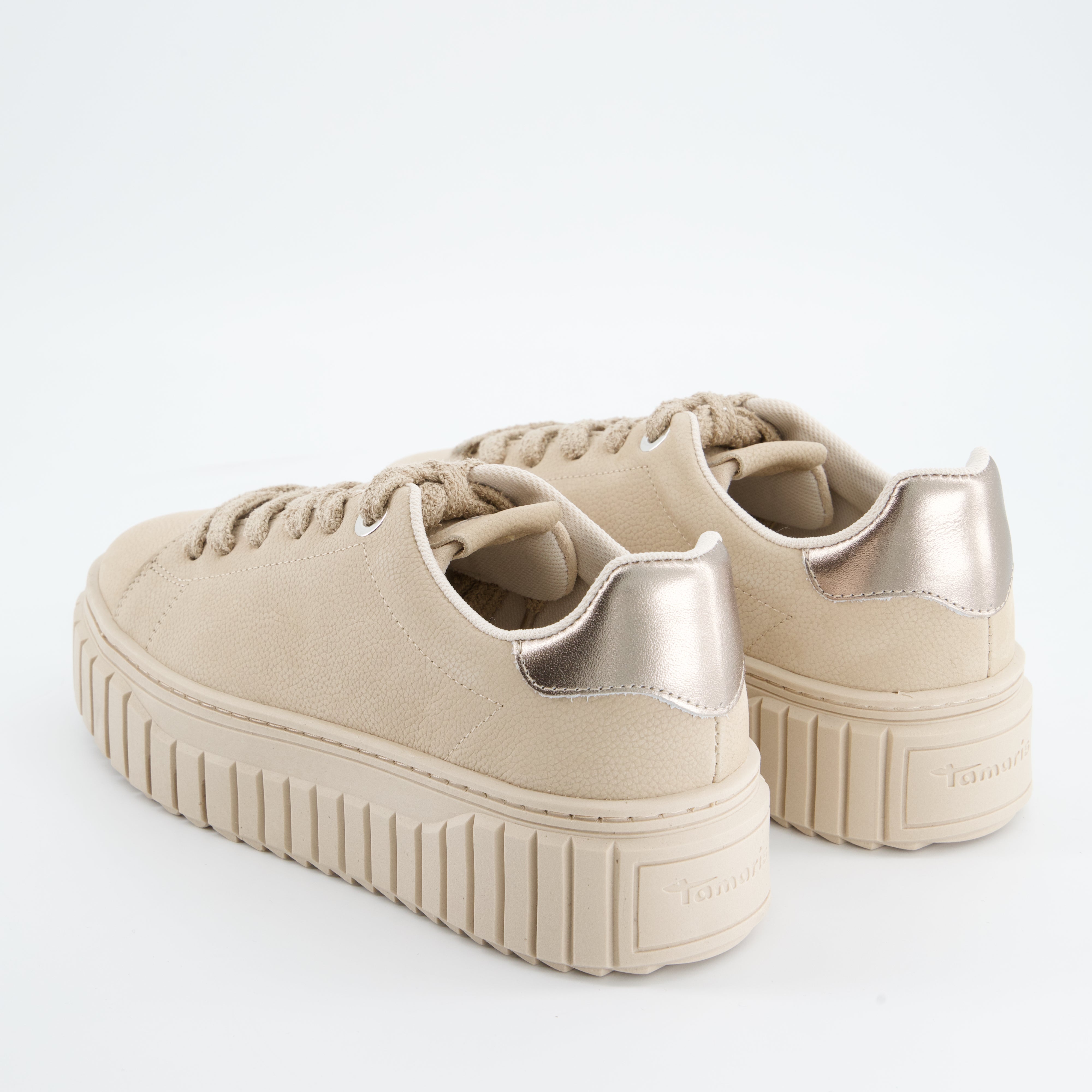 Schnürschuhe
