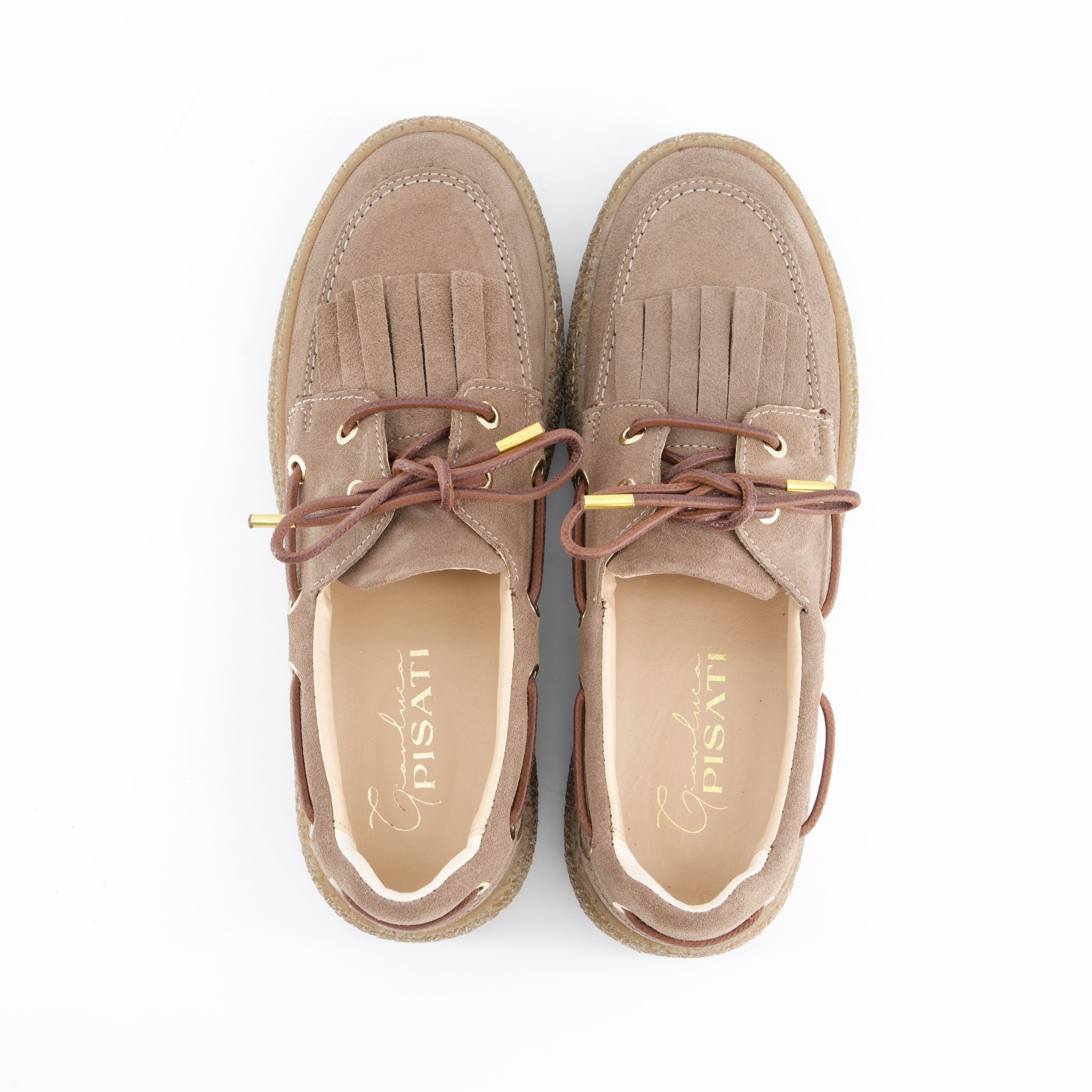 Schnürschuhe