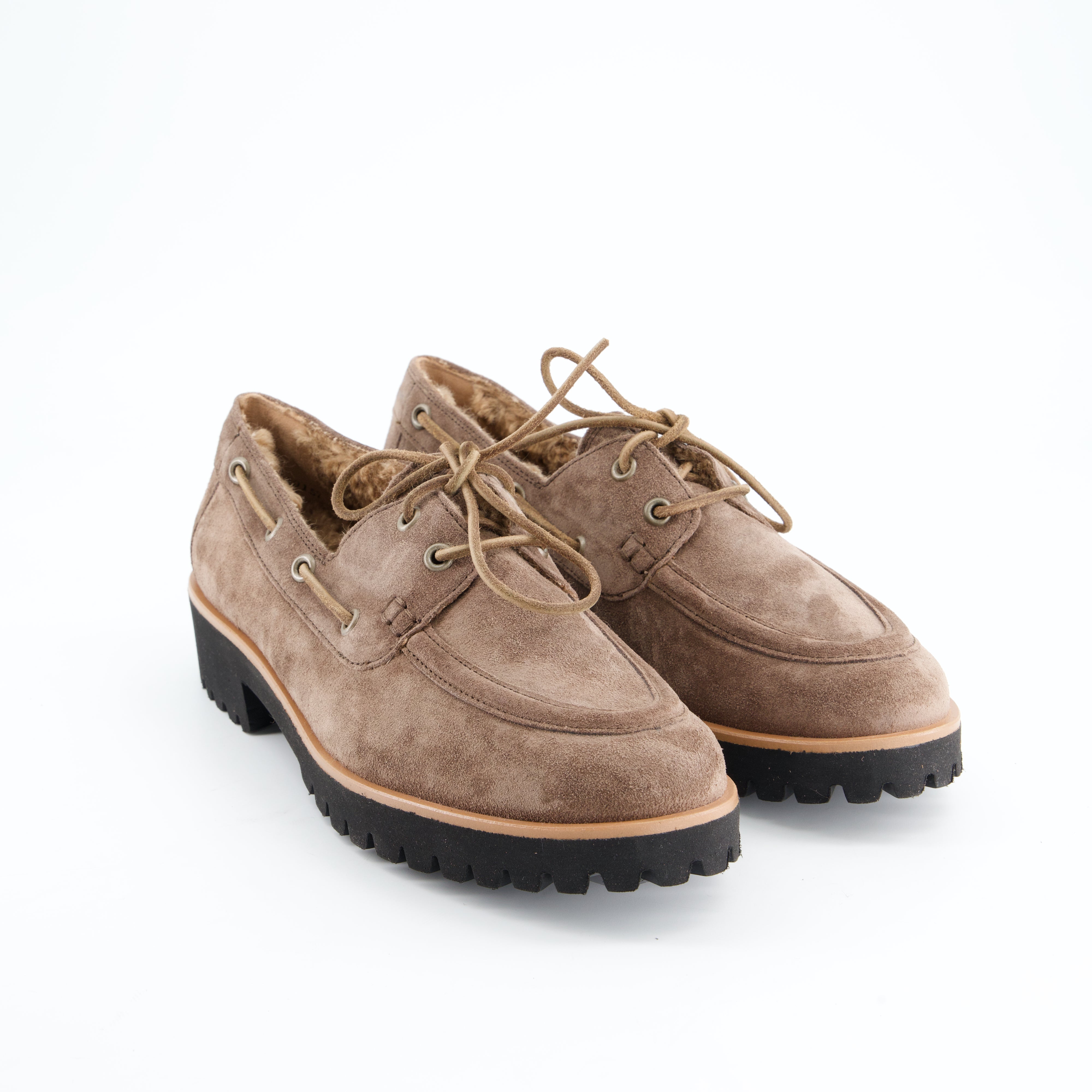 Schnürschuhe