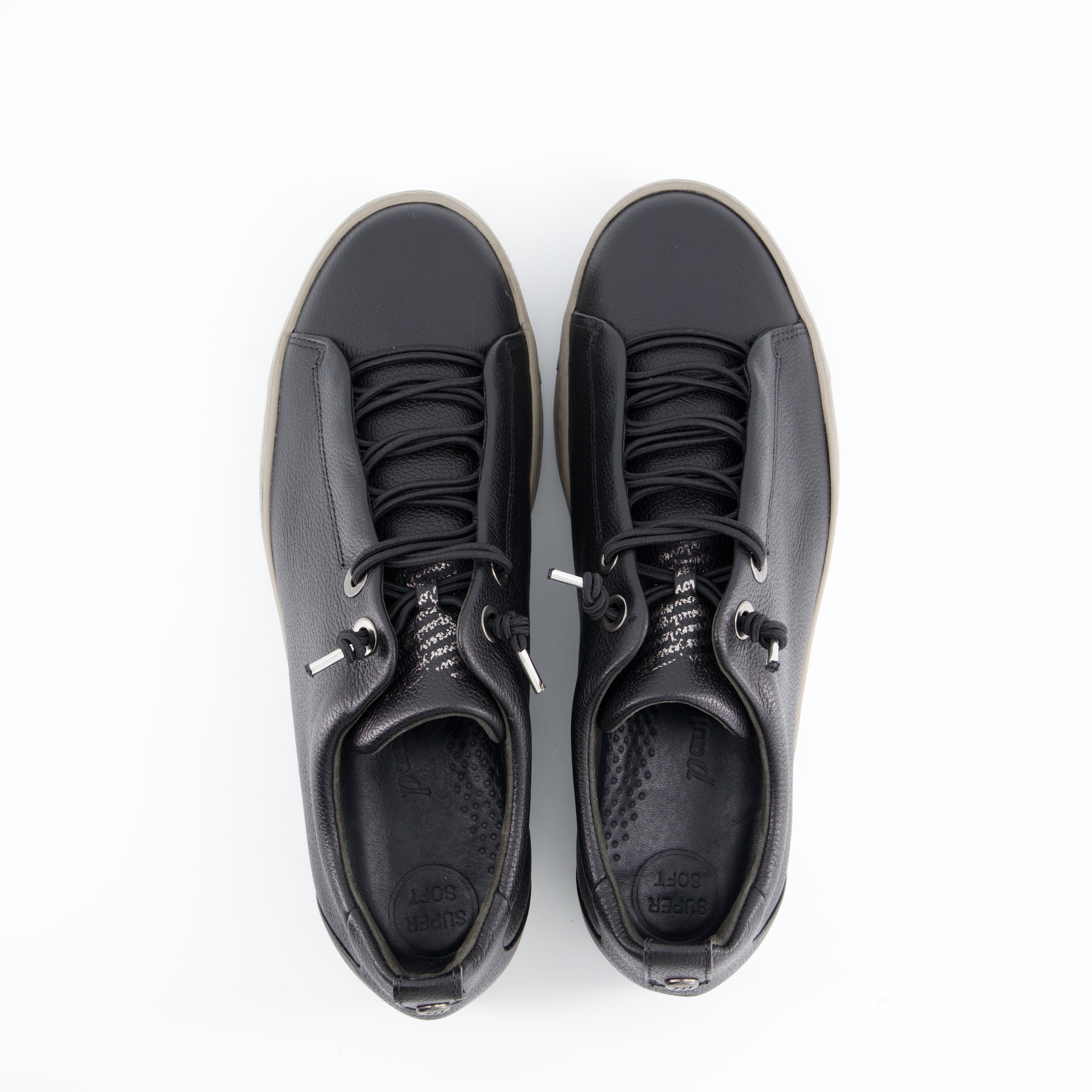 Slipper/Mokassins