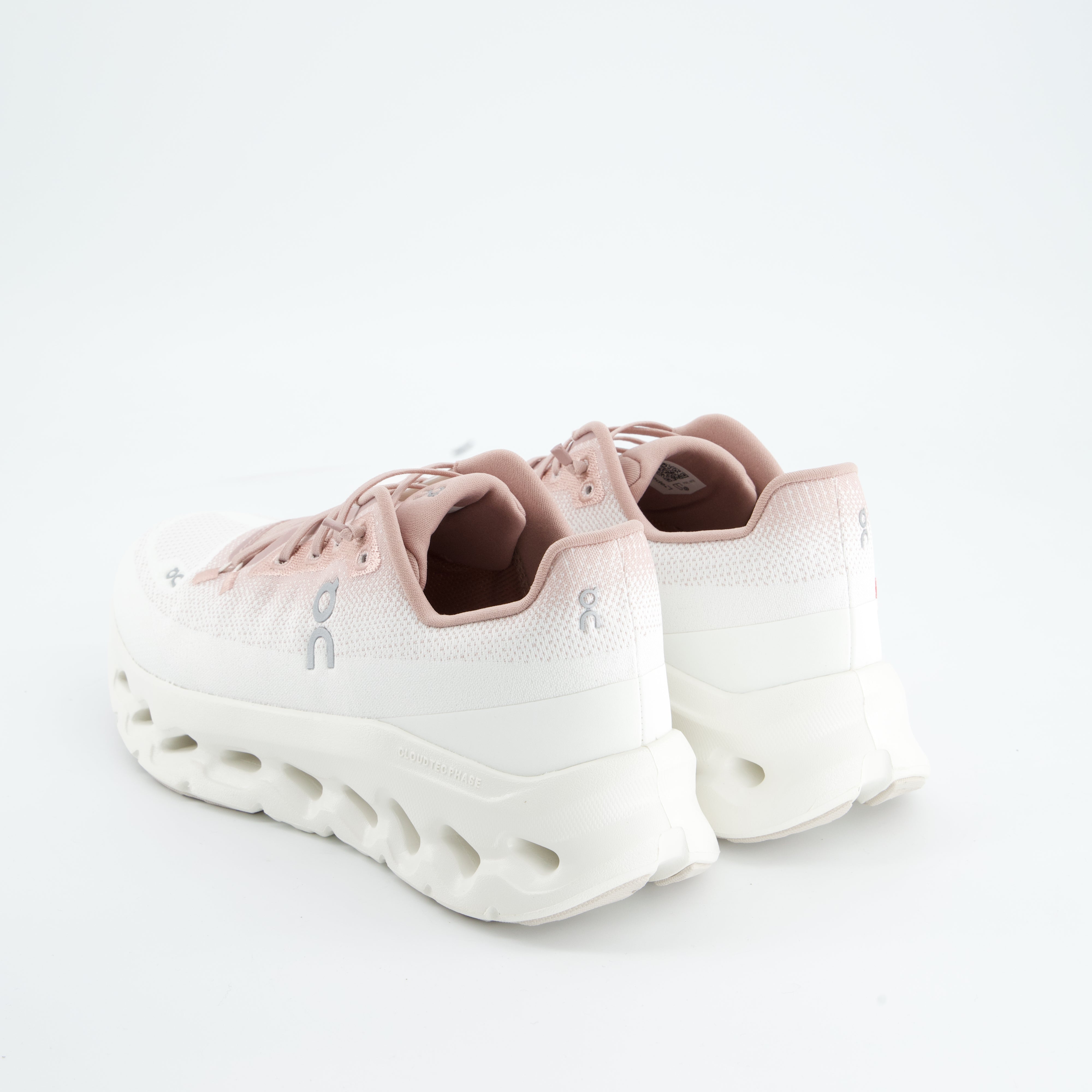 Sneaker Cloudtilt