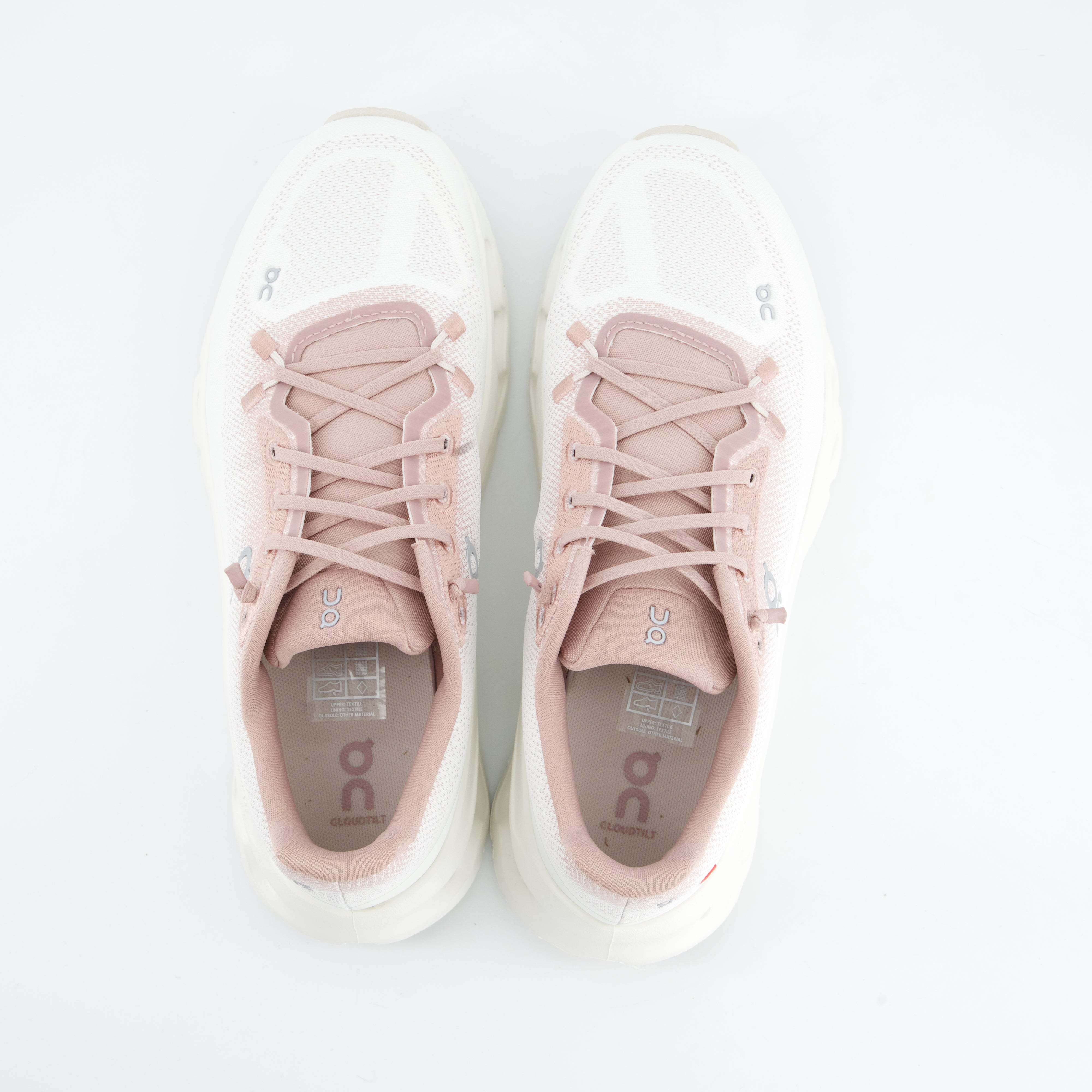 Sneaker Cloudtilt