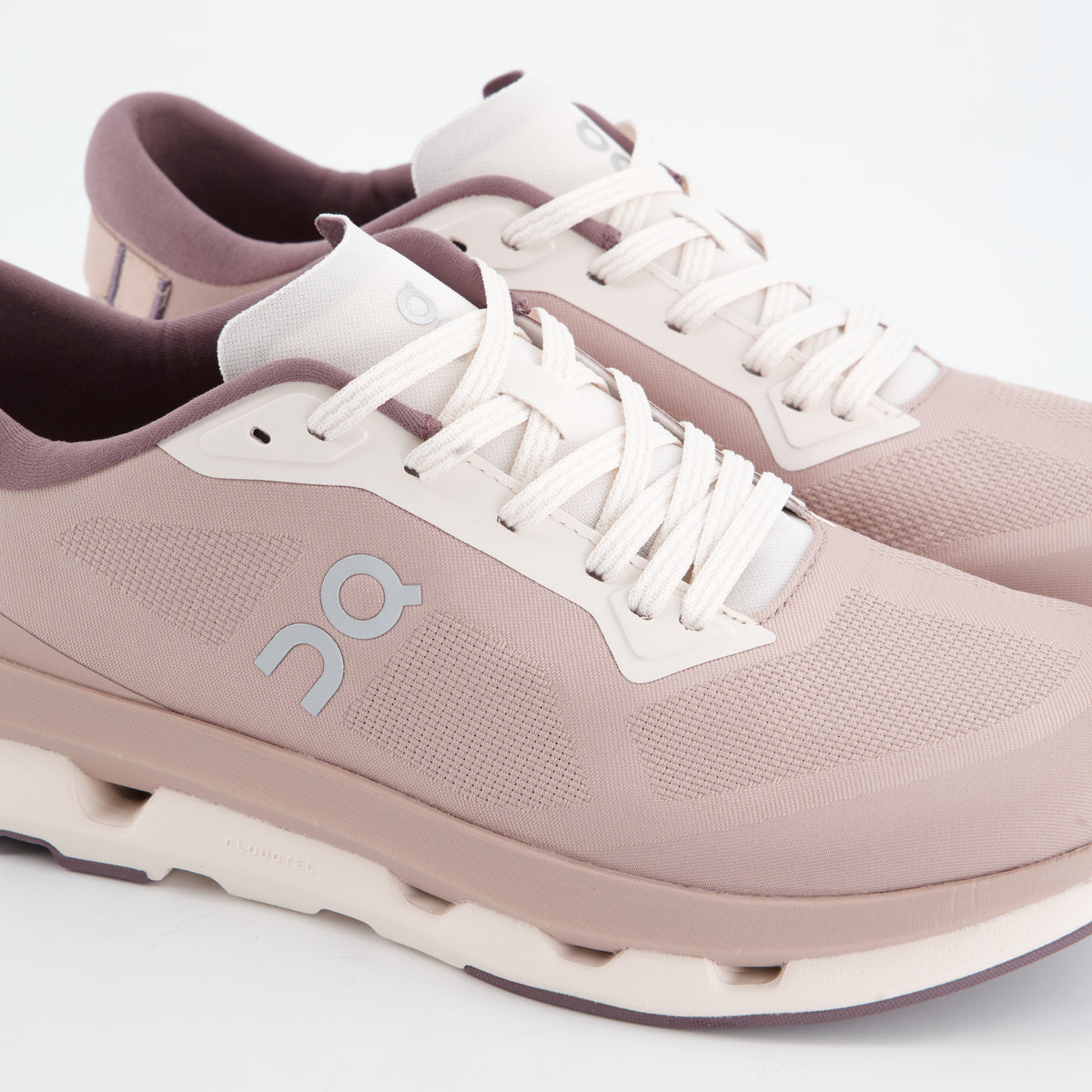 ON Cloudzone · Sneaker