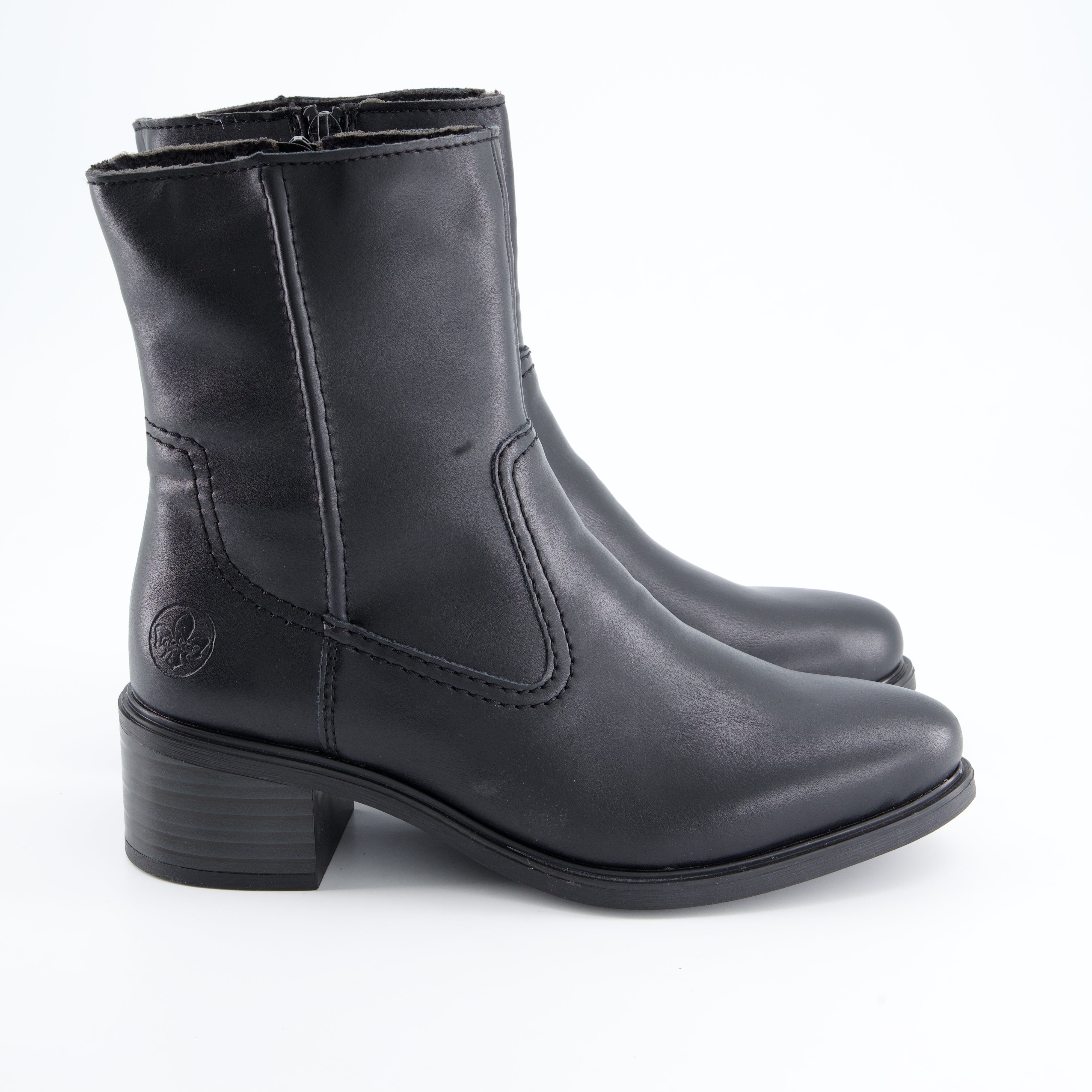 Stiefelette