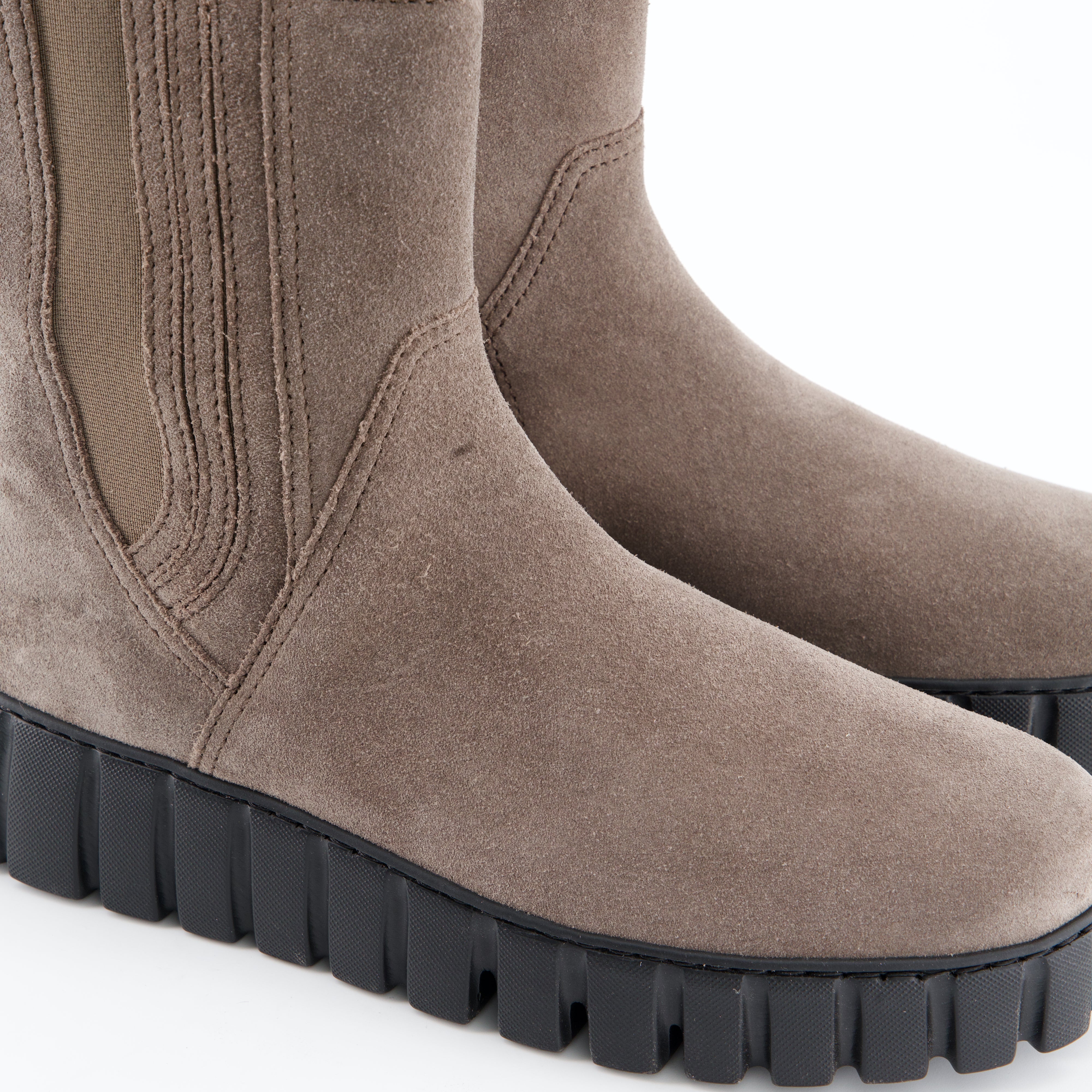 Stiefelette