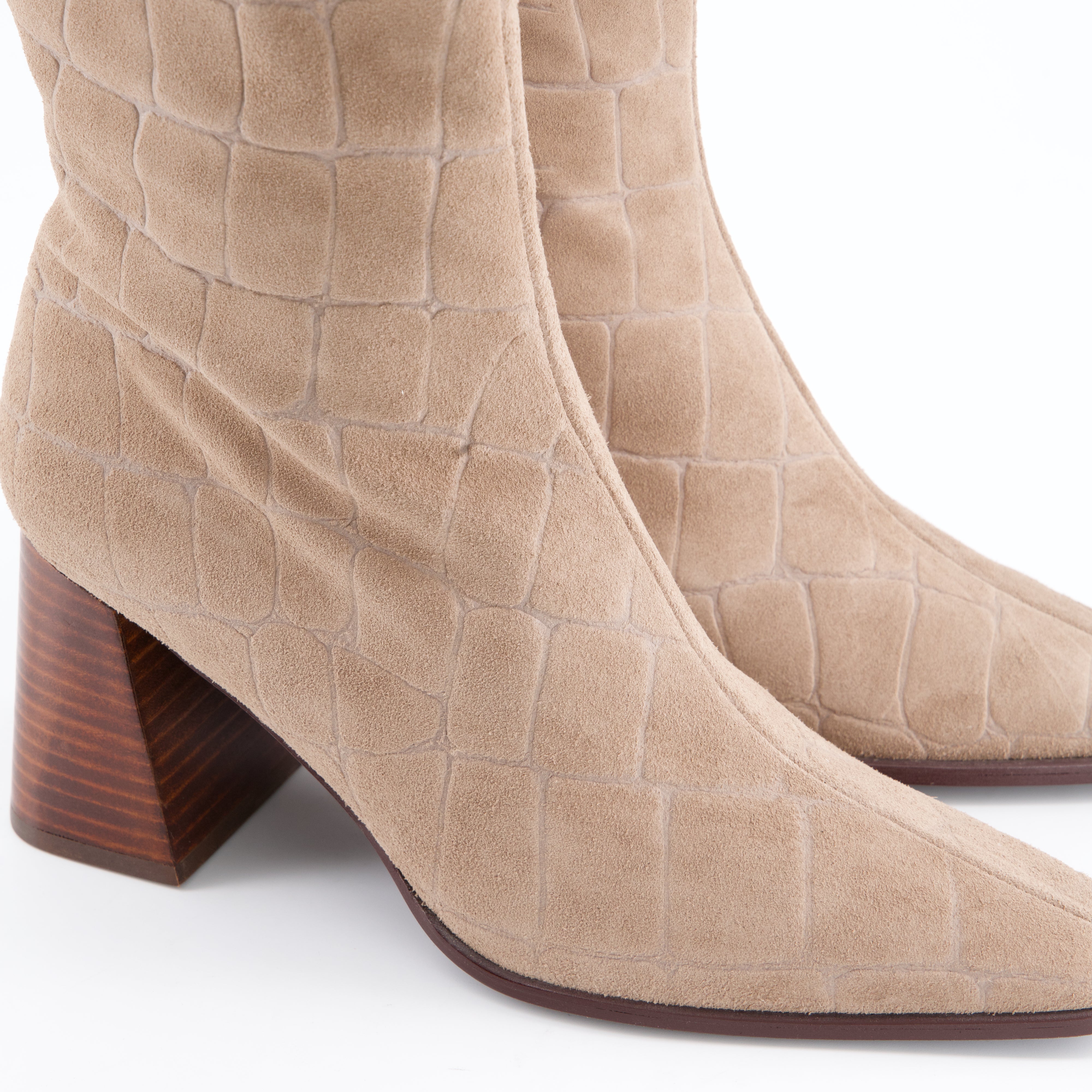 Stiefelette