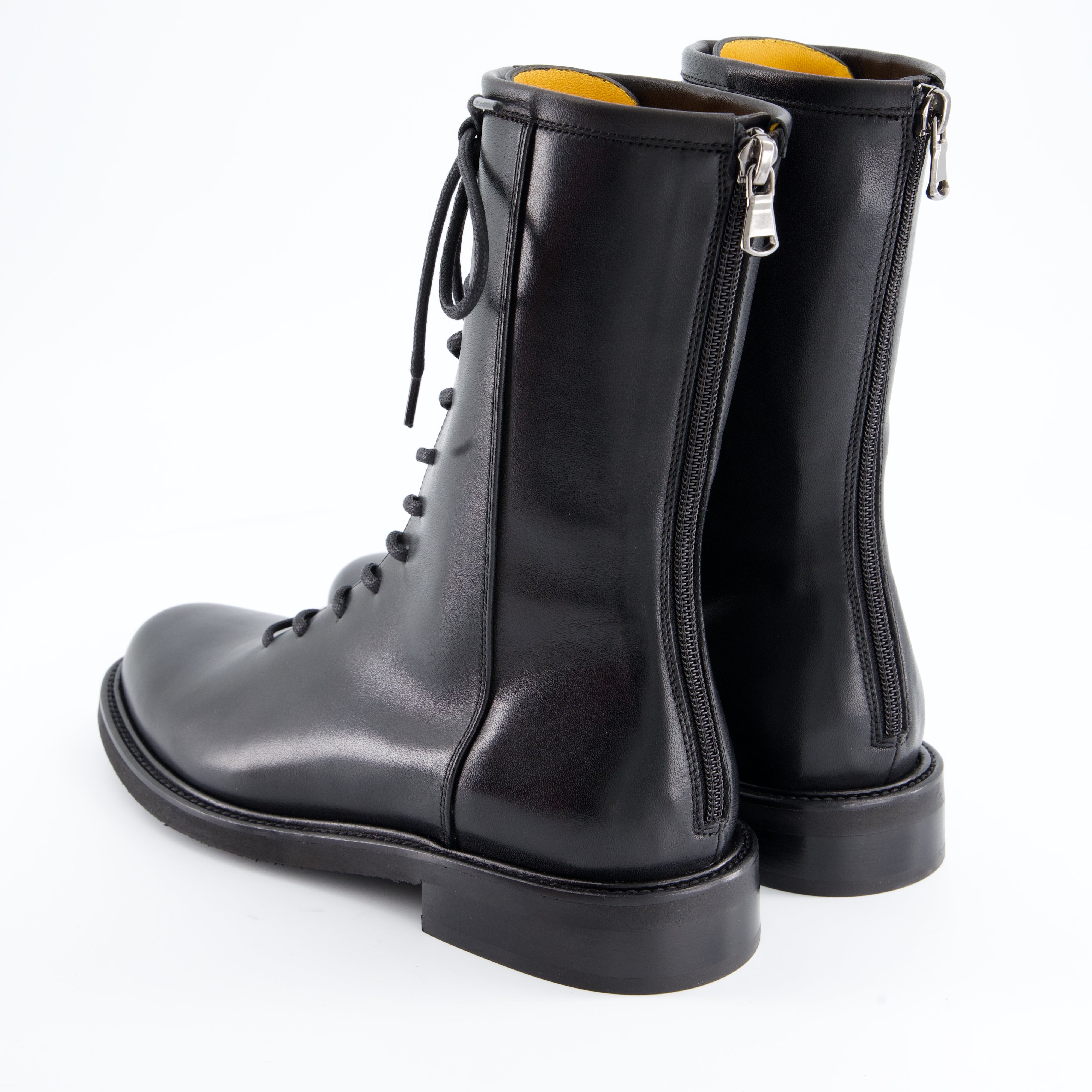 Schnürboots