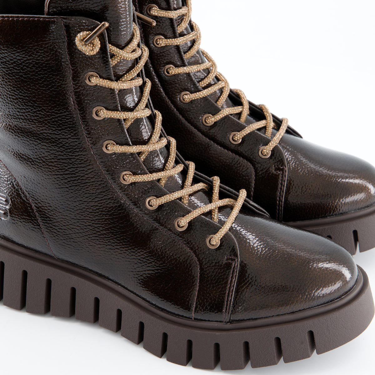 Schnürboots