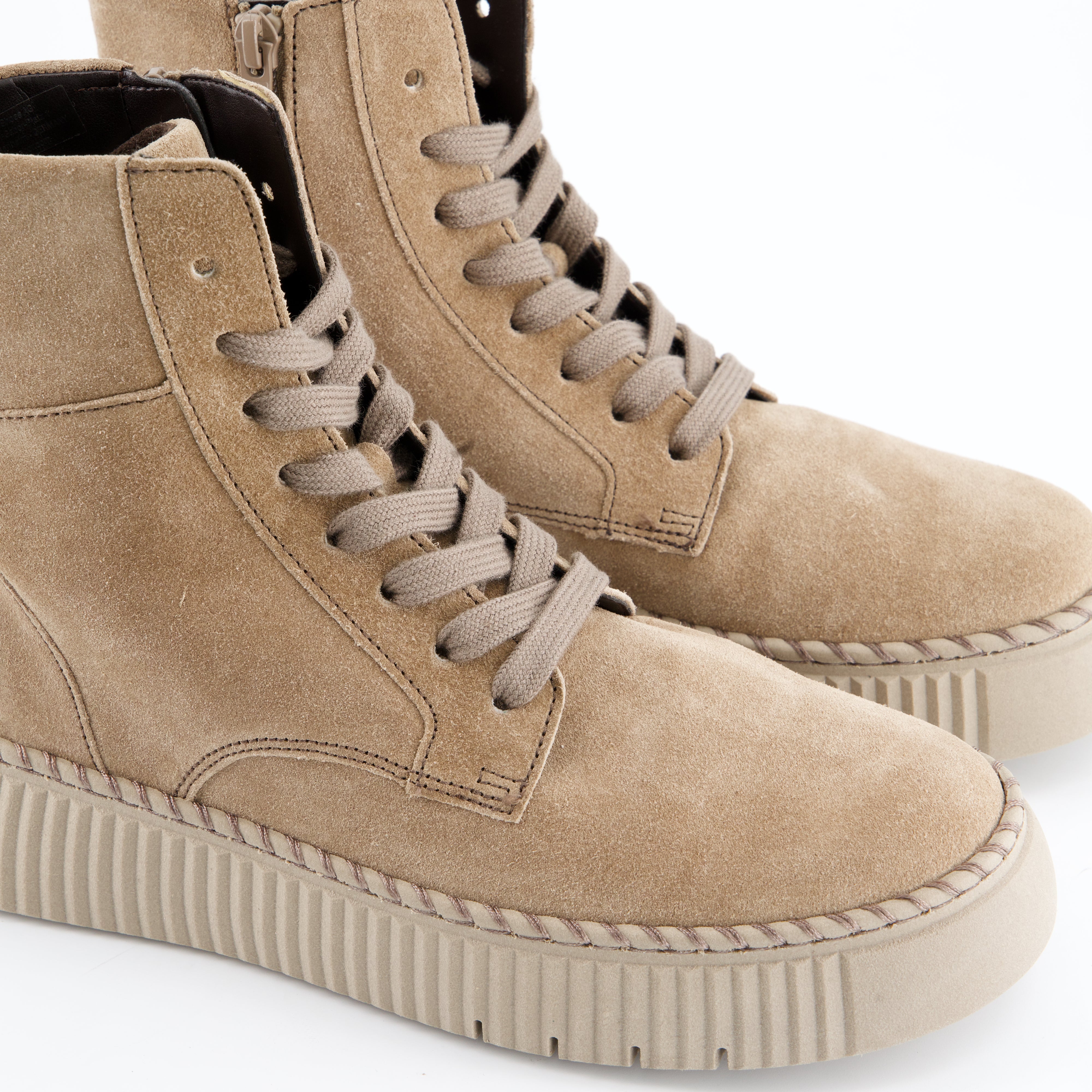 Schnürboots