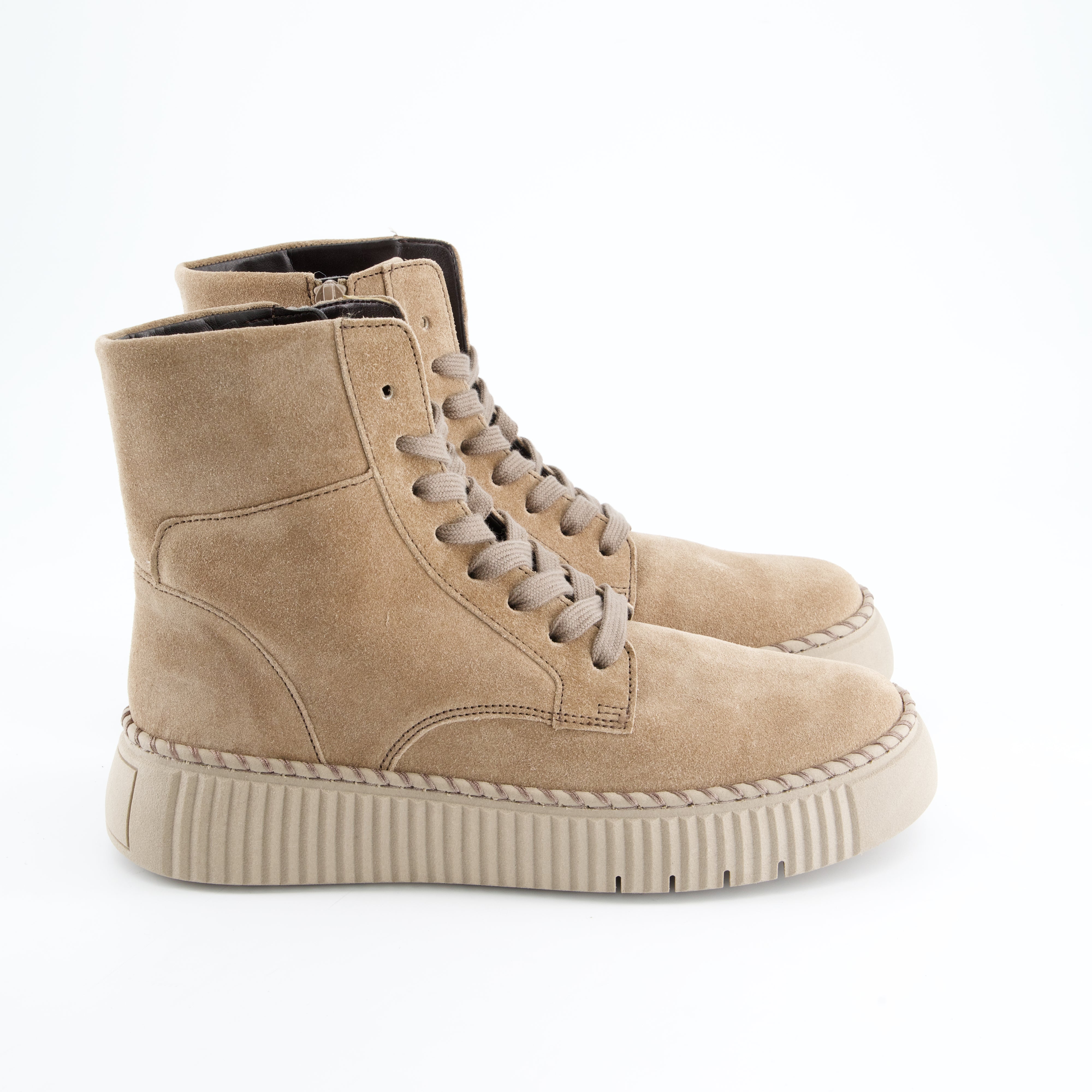 Schnürboots