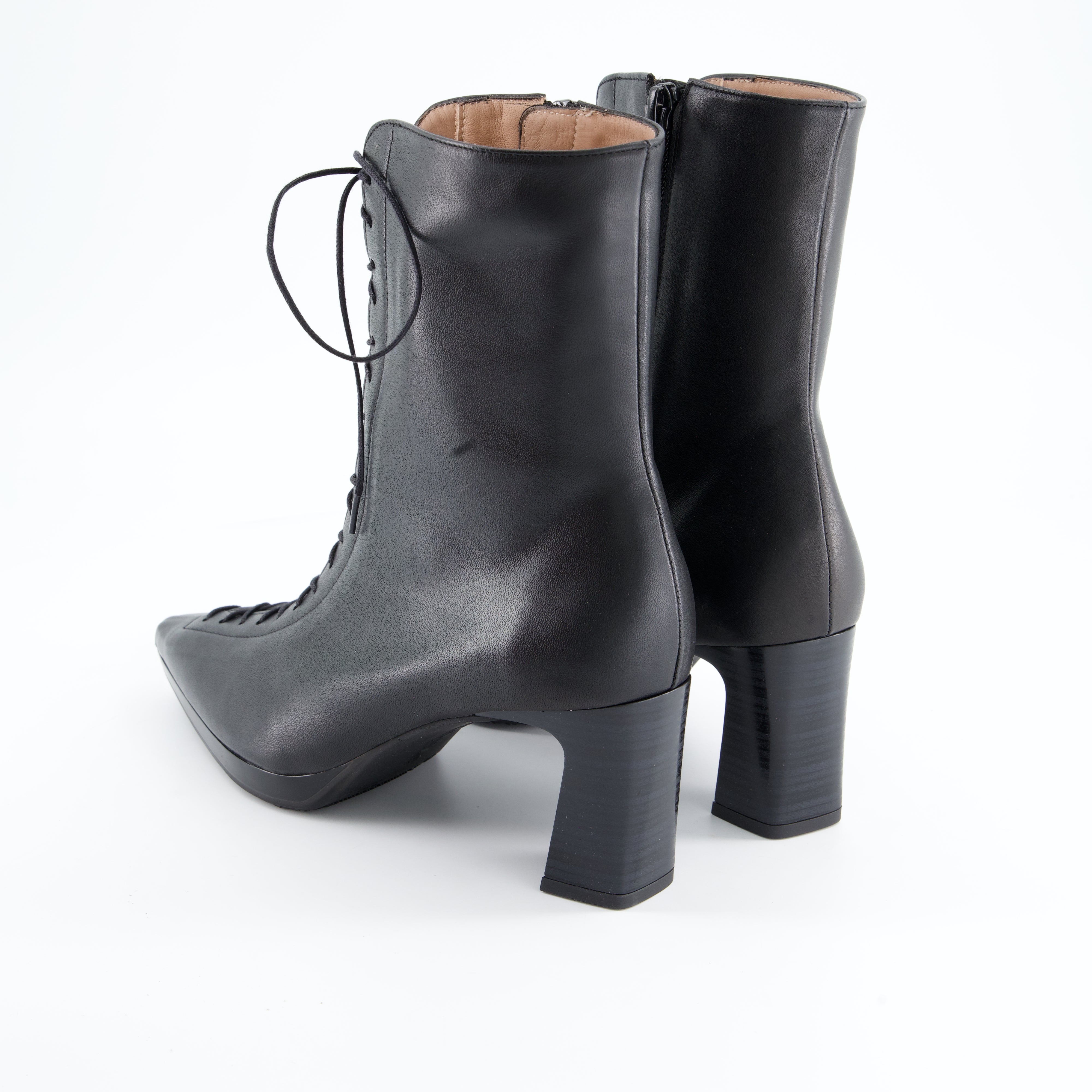 Stiefelette