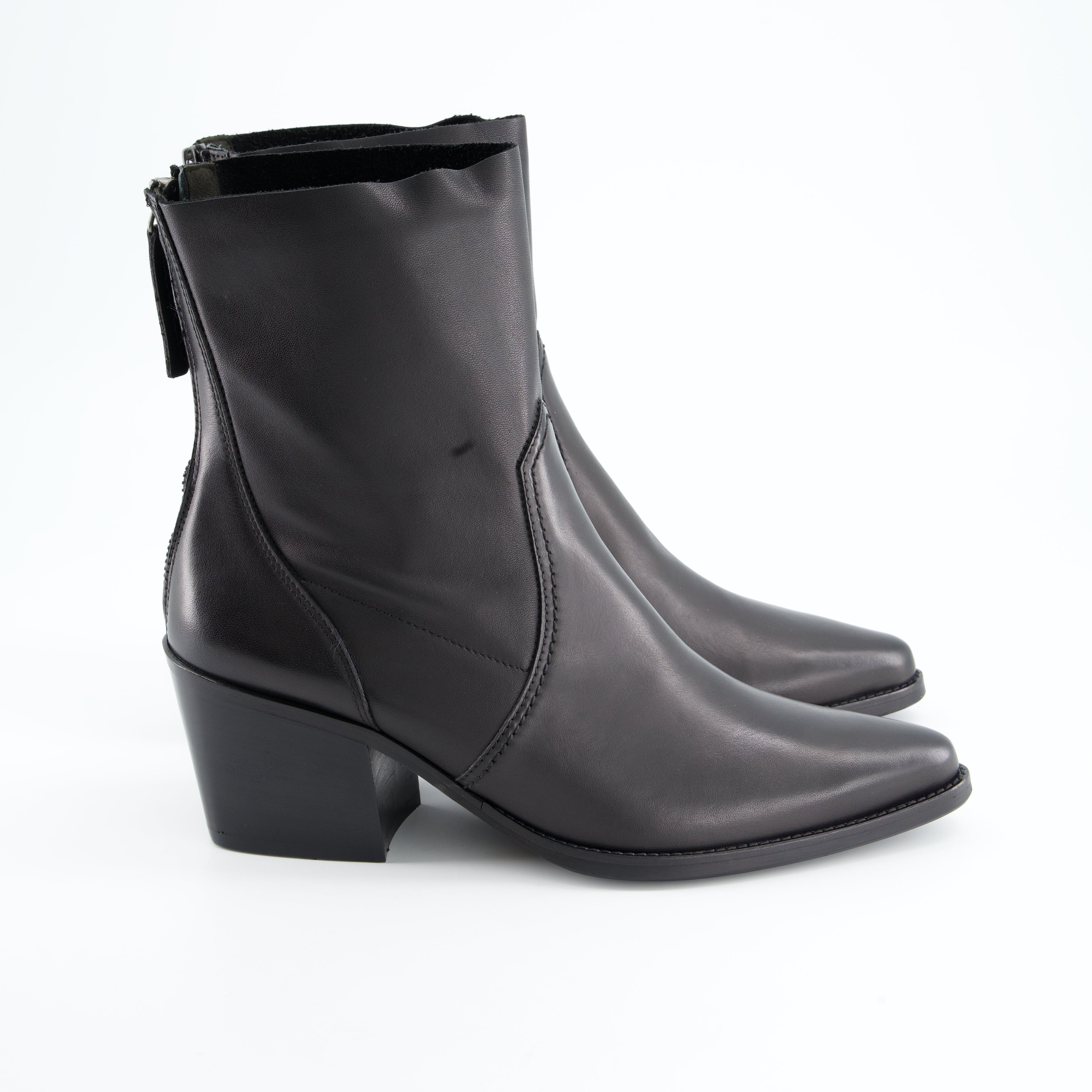 Stiefelette