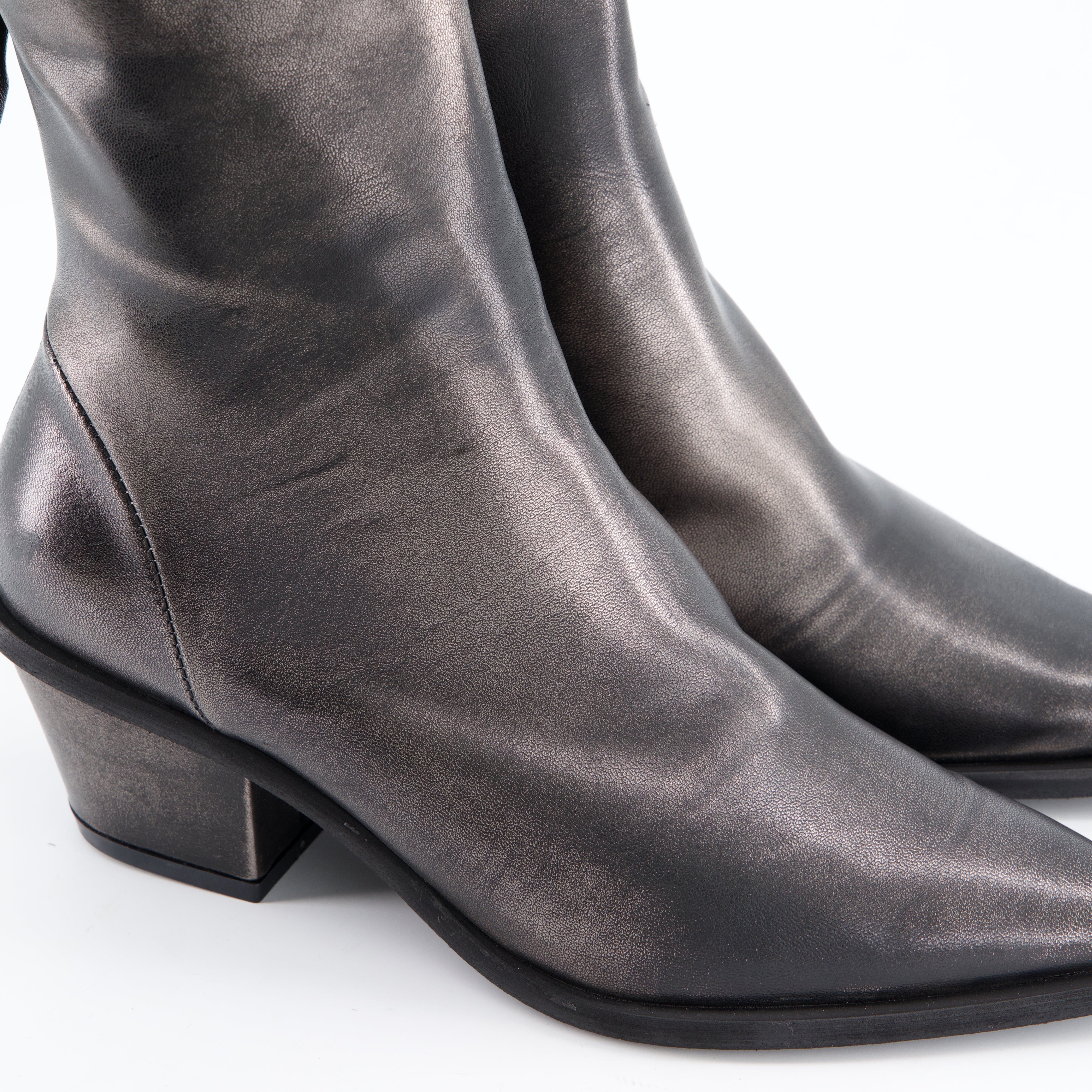 Stiefelette