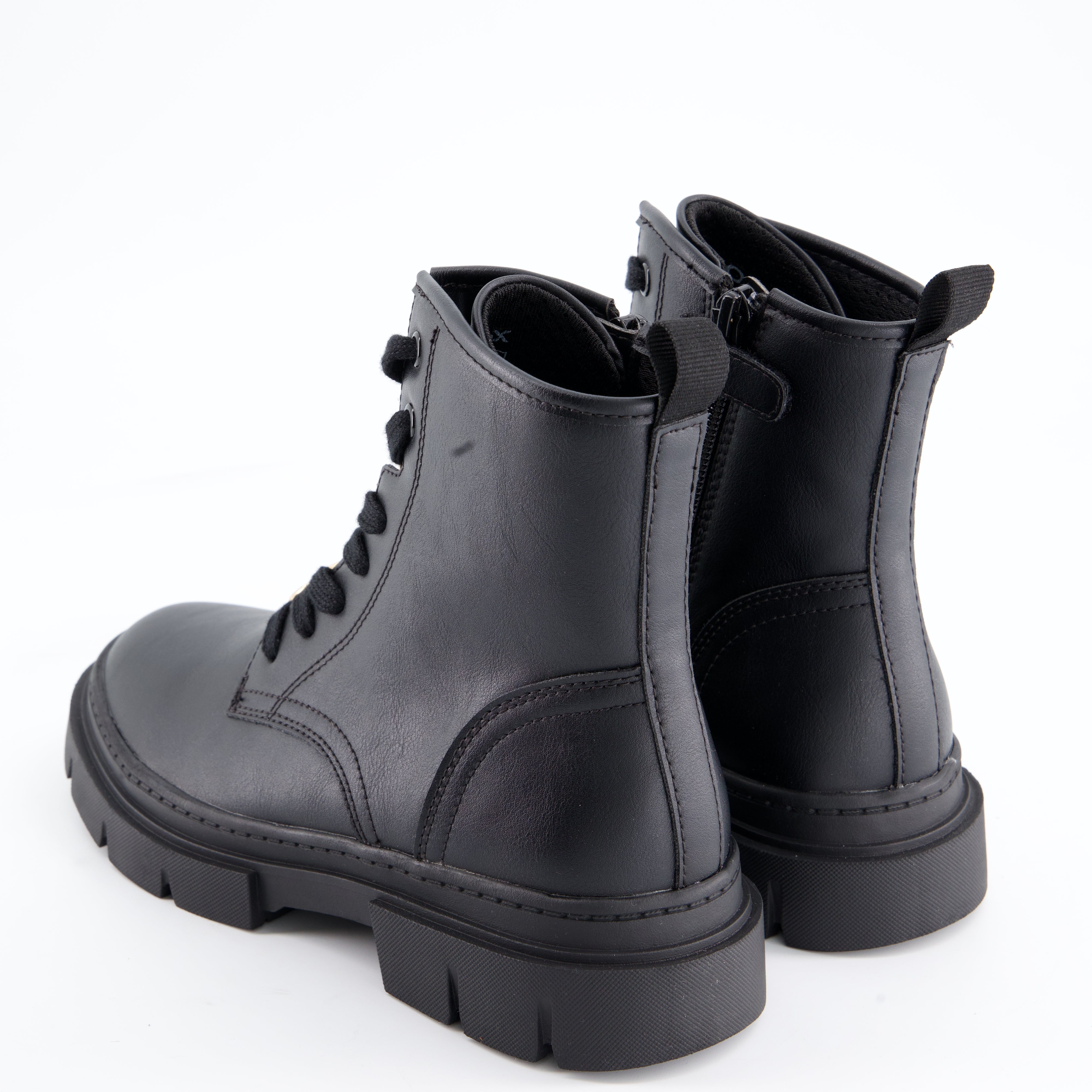 Boots J KARSYN