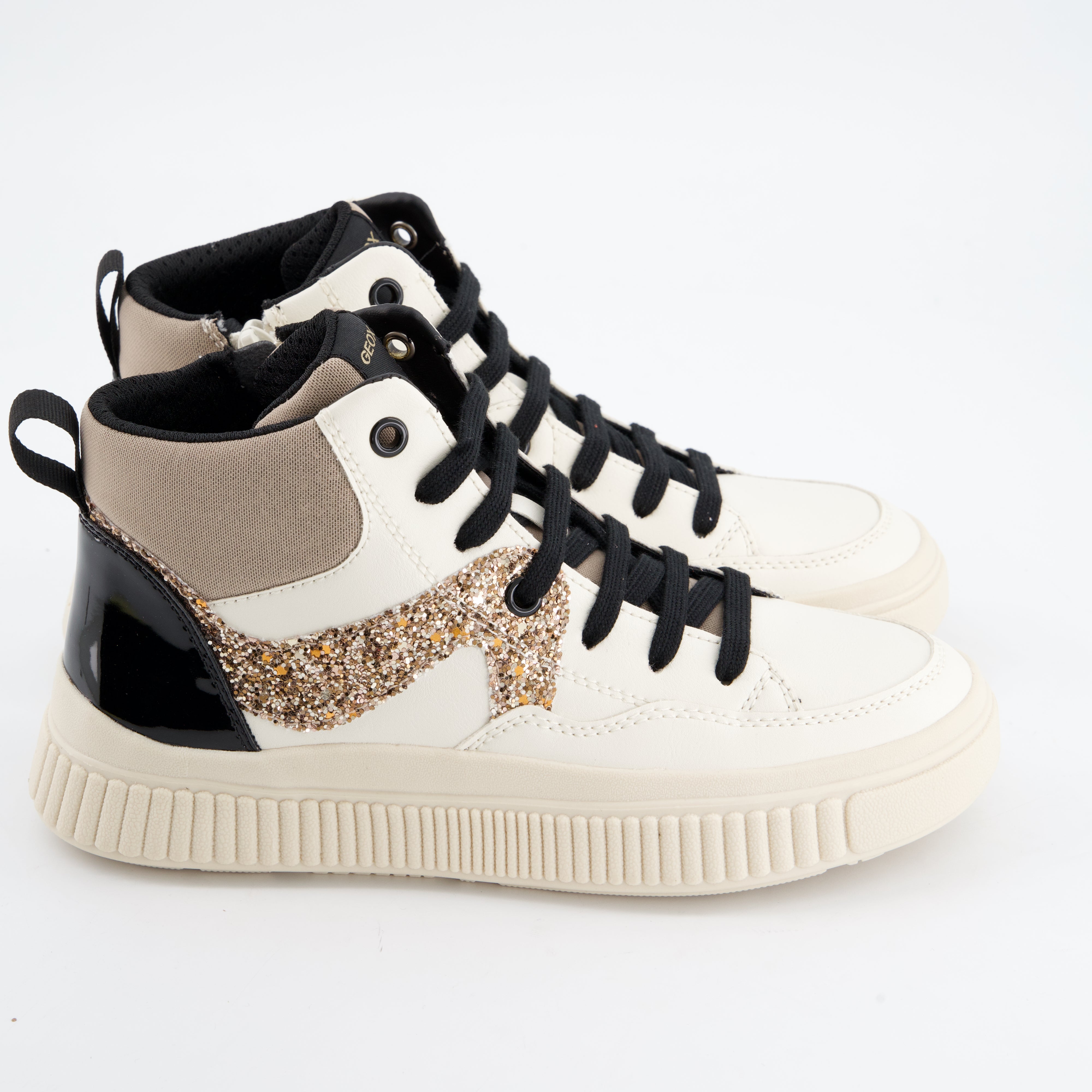 Boots J LAQUINNY