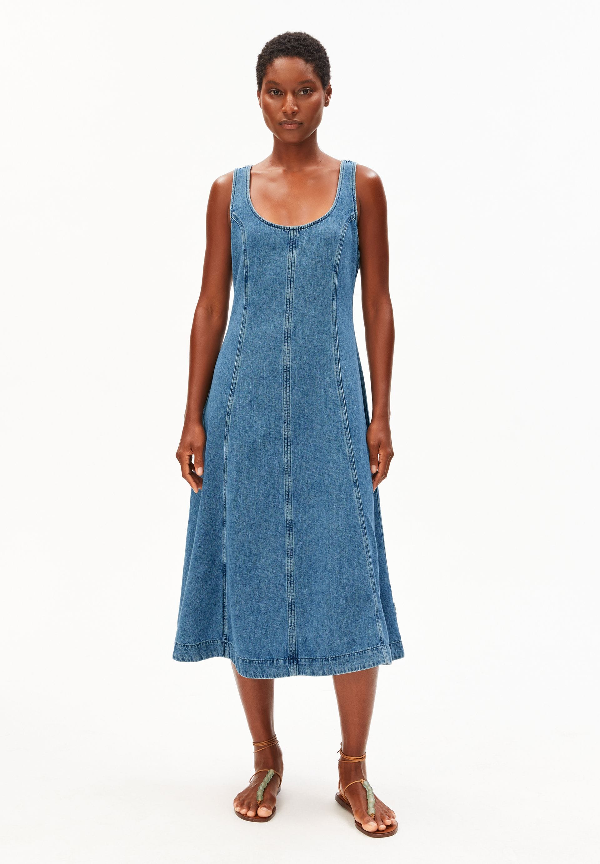 ARMEDANGELS Bekleidung Damen - Kleid Kleid Denim Midi Dress