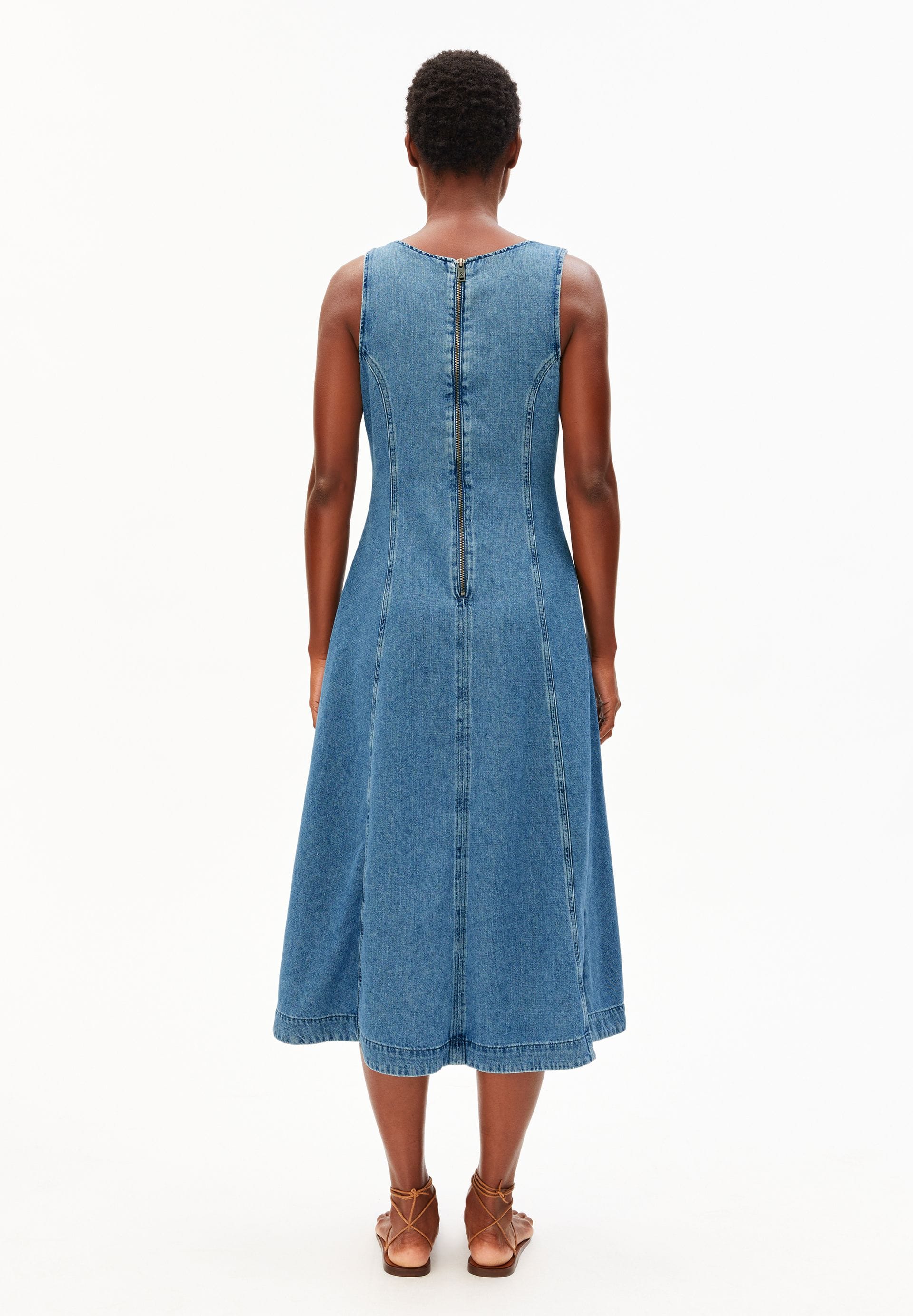 ARMEDANGELS Bekleidung Damen - Kleid Kleid Denim Midi Dress