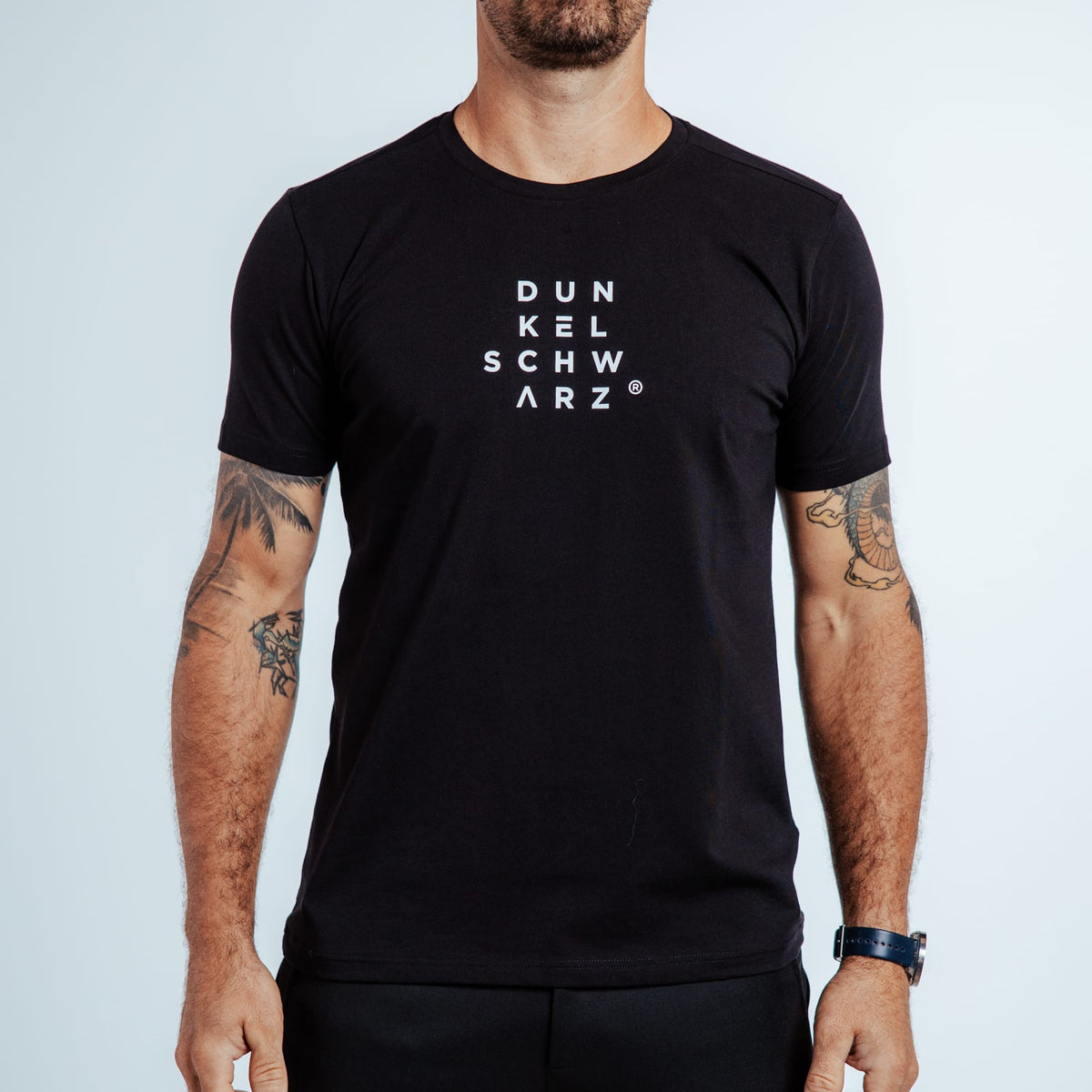 DUNKELSCHWARZ Bekleidung Herren - Oberteil DUNKELSCHWARZ T-Shirt