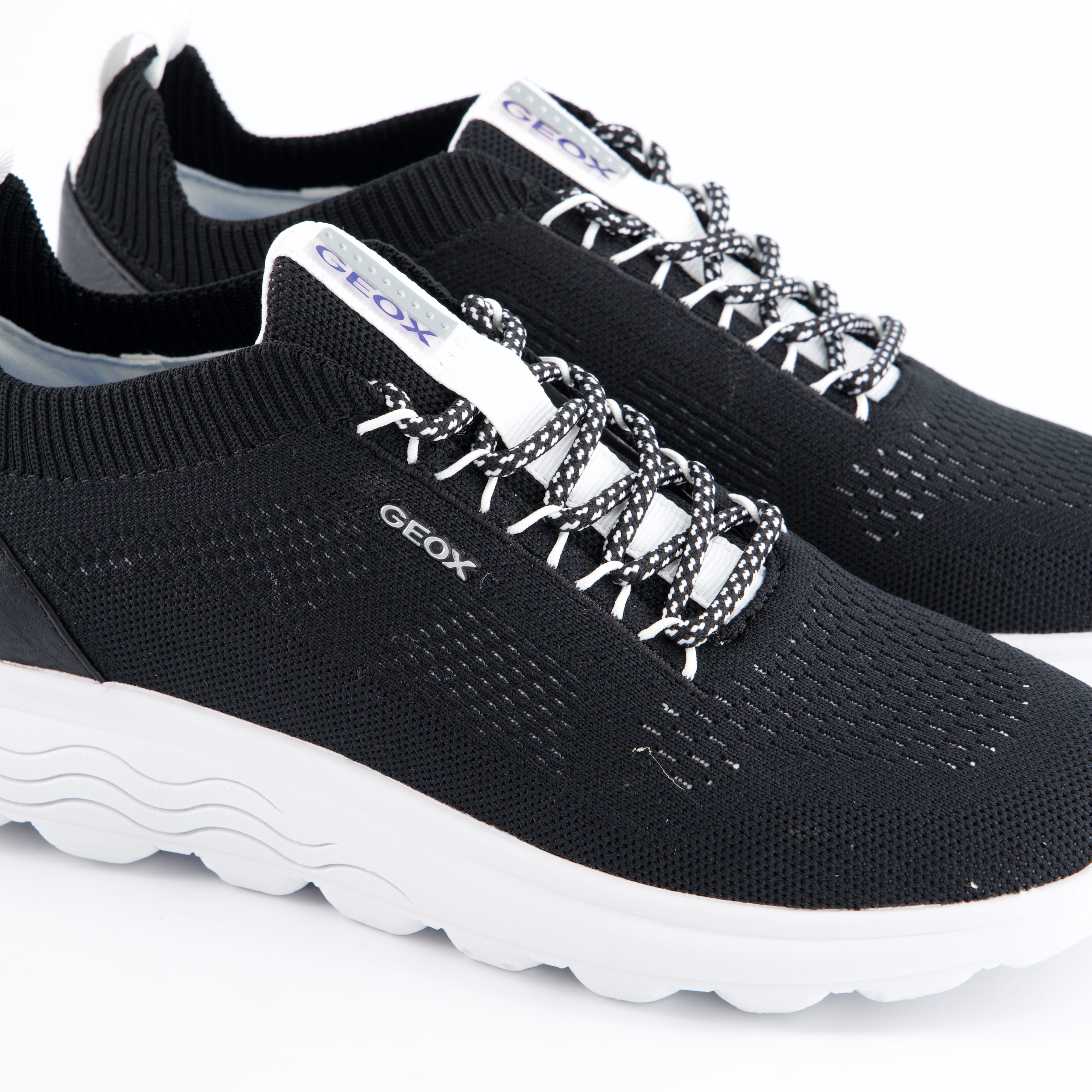 GEOX Damenschuhe - Schnürschuhe Schnürschuhe D SPHERICA A - KNITTED TEXT.