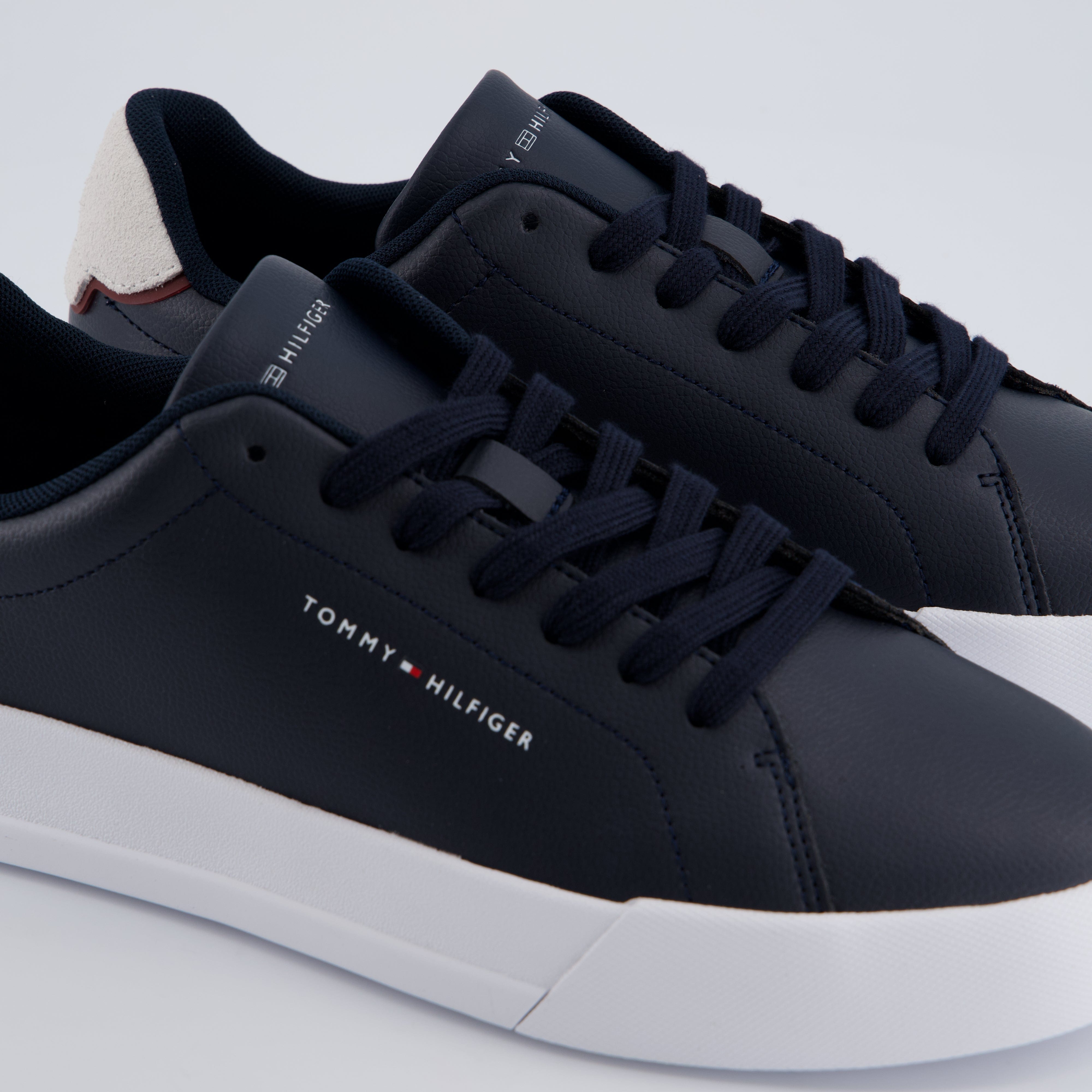 HILFIGER Herrenschuh - Sneaker Sneaker Court Lth Detail Ess