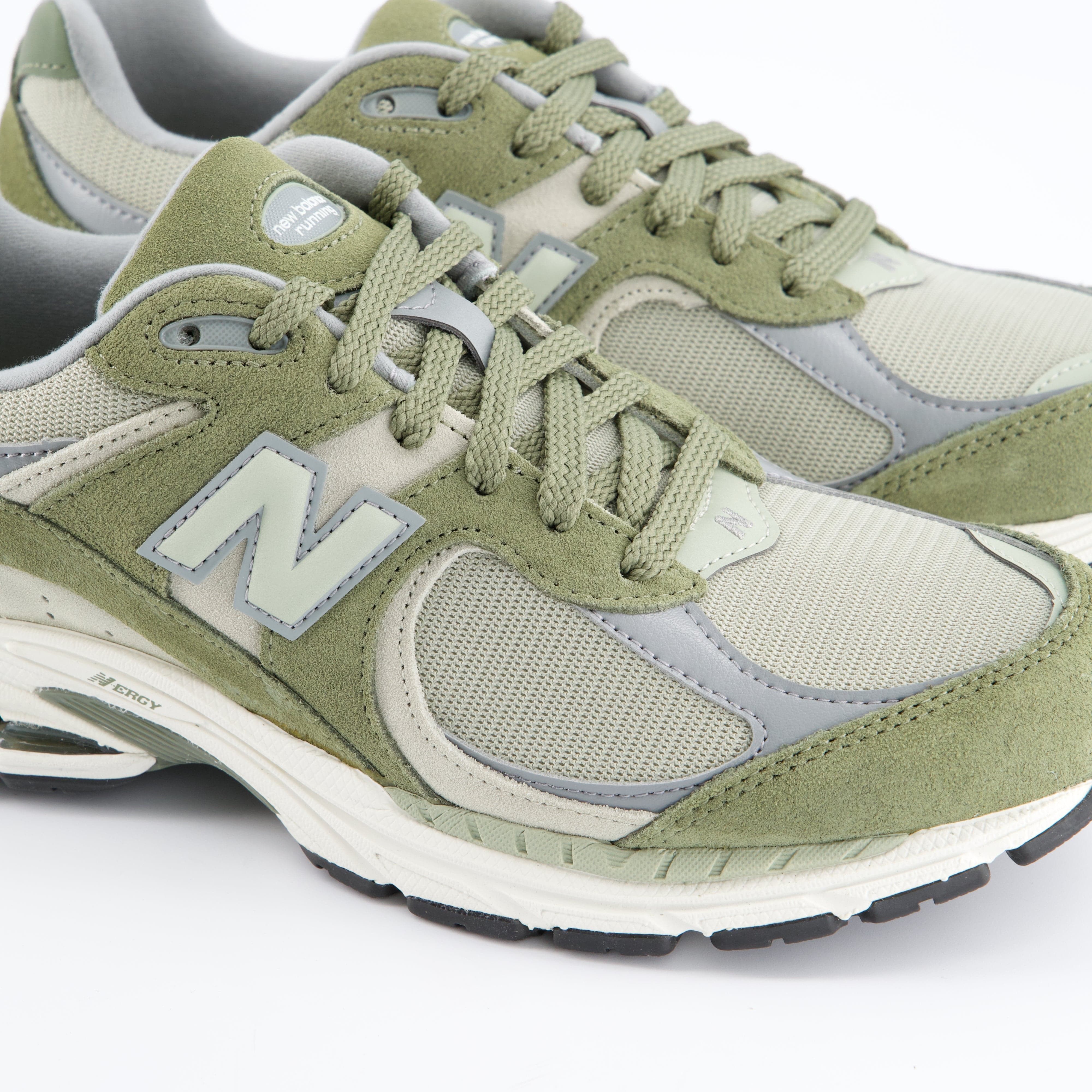 NEW BALANCE Herrenschuh - Schnürschuh, Schnürschuh 2002