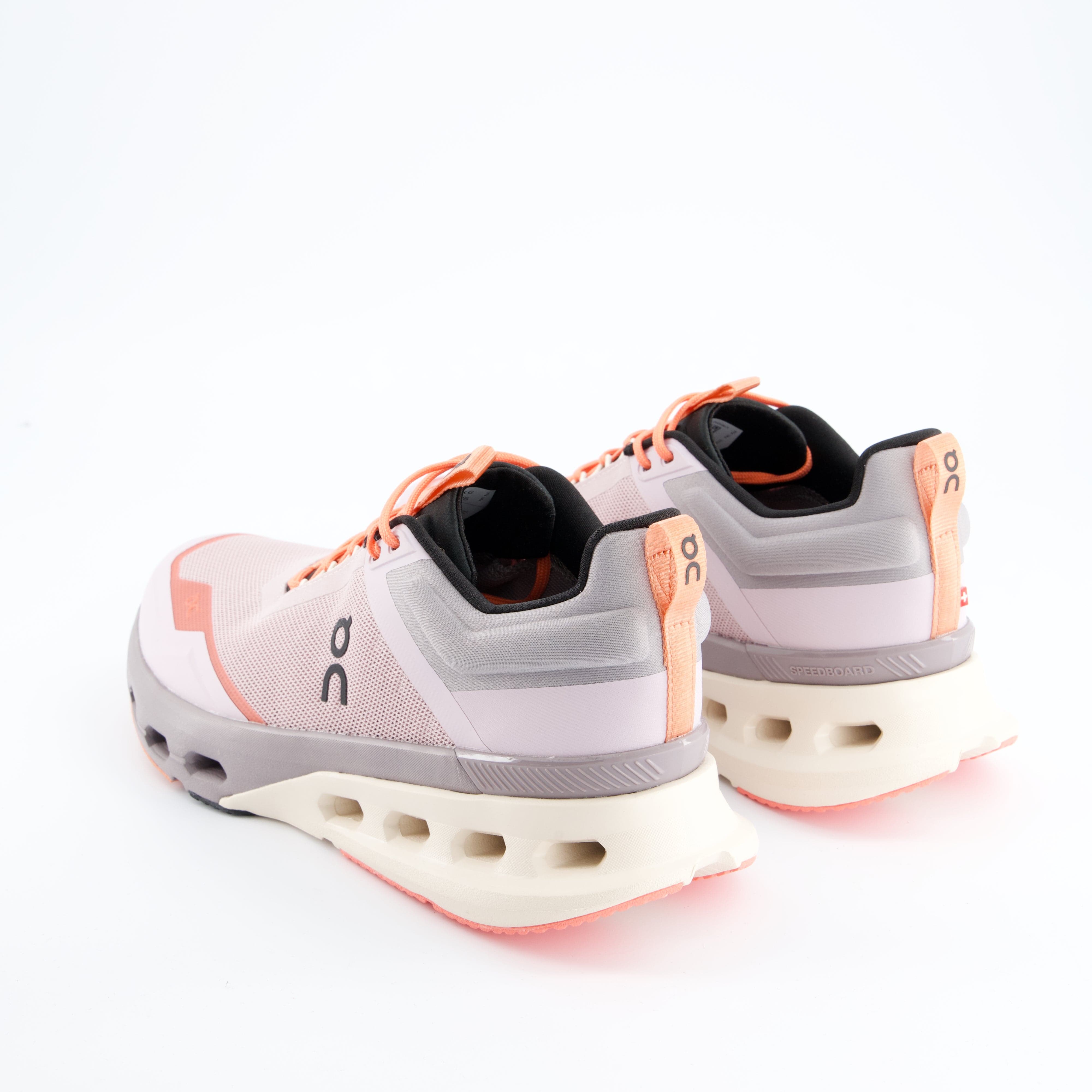 ON D - Indoor/Training, I Cloudnova X