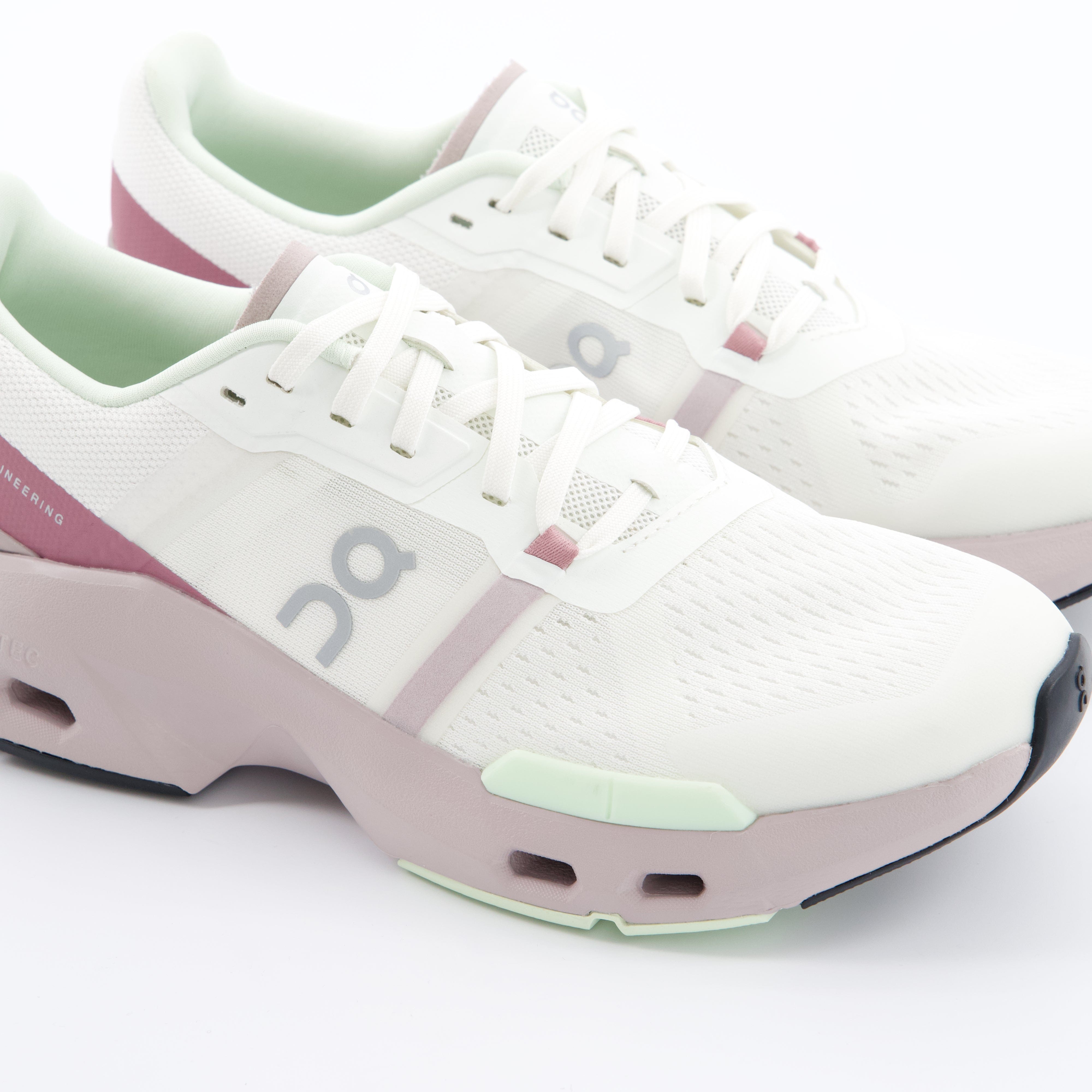 ON Damenschuhe - Indoor/Training, Indoor/Training Cloudpulse