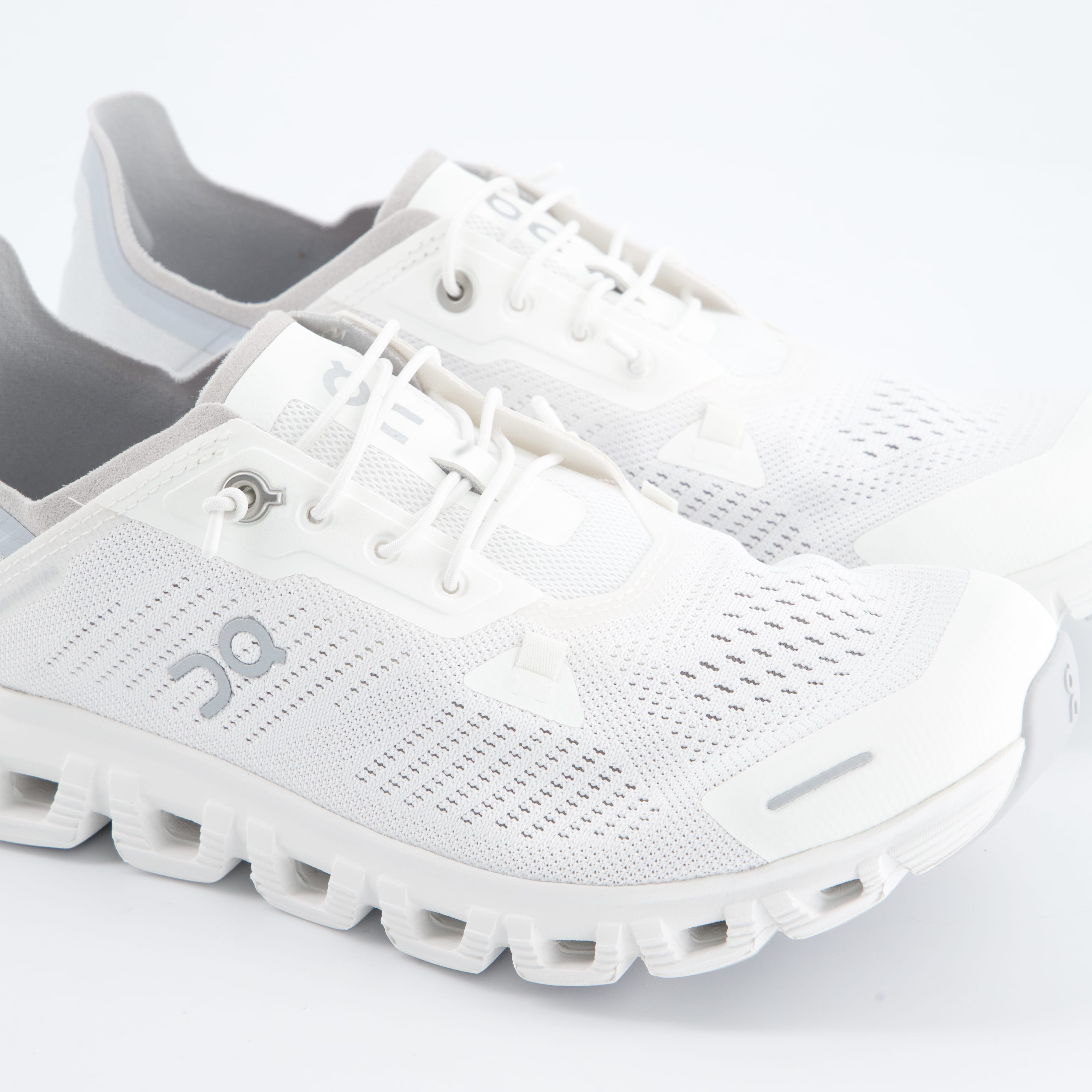 ON Damenschuhe - Laufschuhe Laufschuhe Cloud 6 Coast