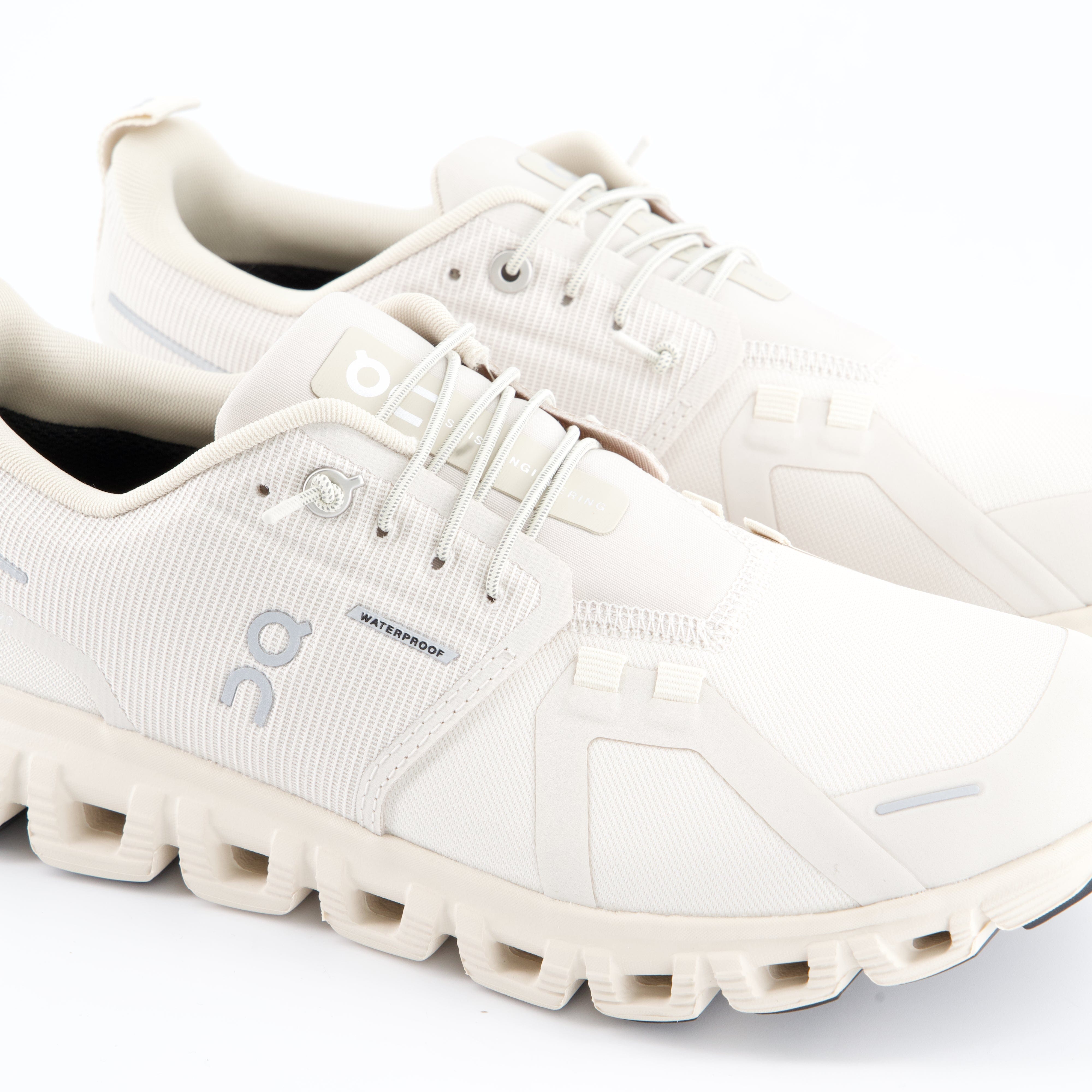 ON Damenschuhe - Laufschuhe Laufschuhe Cloud 6 WP