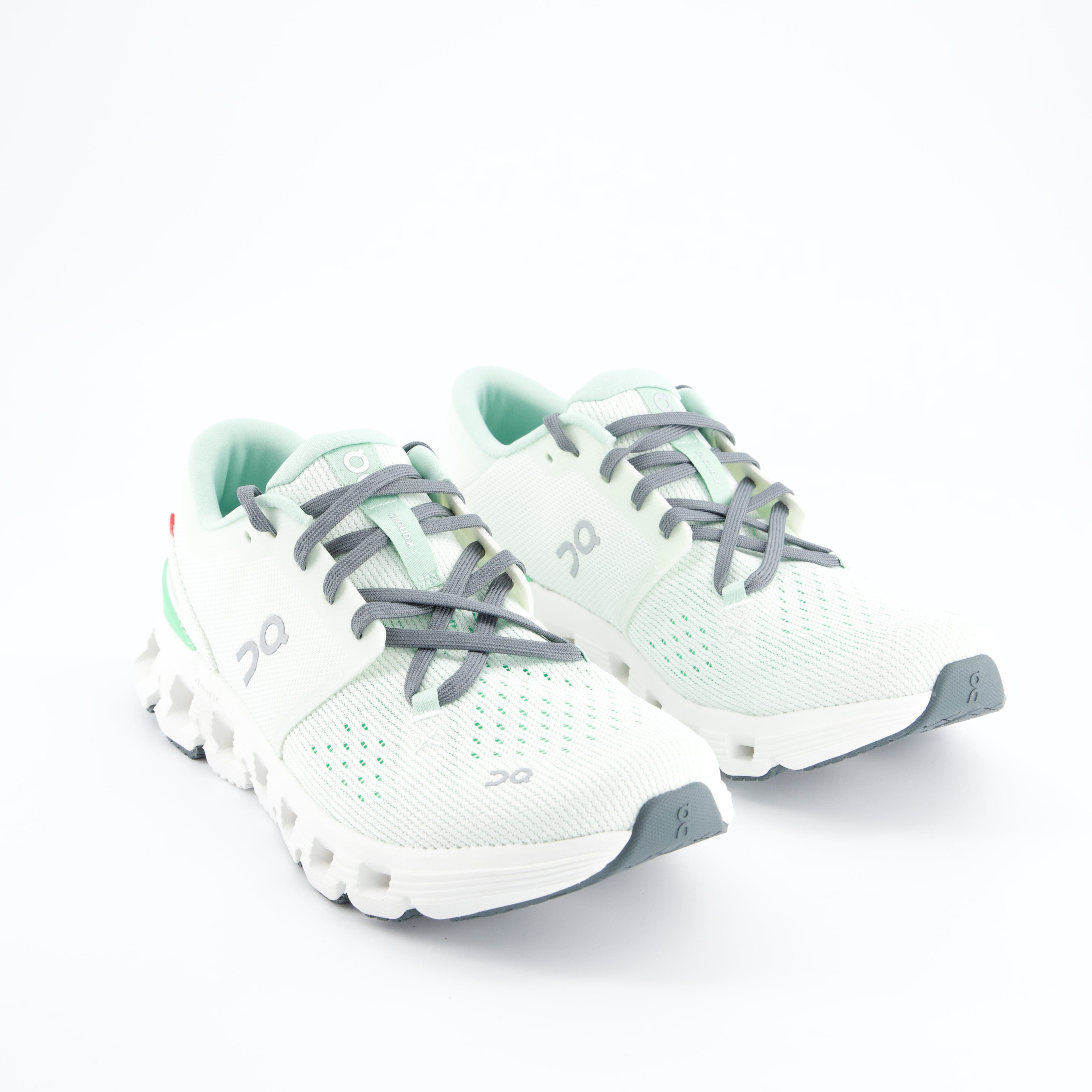 ON Damenschuhe - Laufschuhe Laufschuhe Cloud X 4