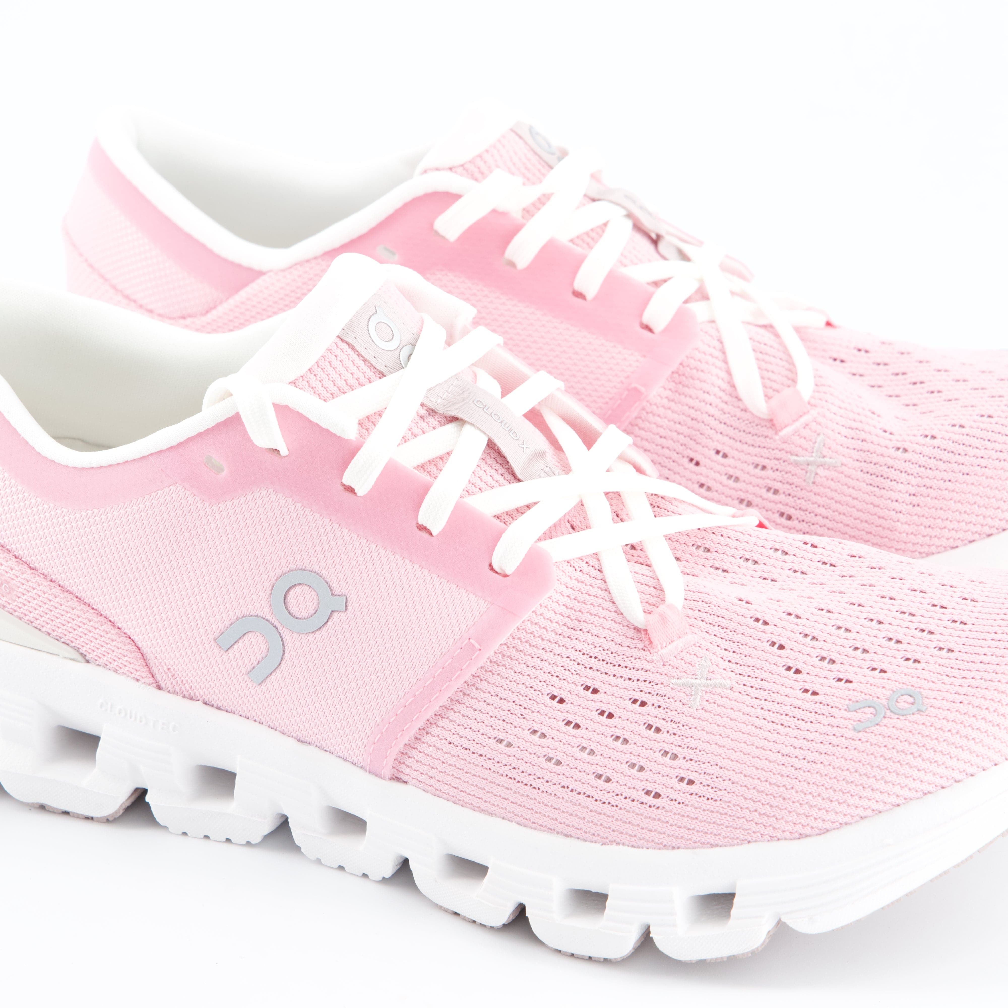 ON Damenschuhe - Laufschuhe Laufschuhe Cloud X 4