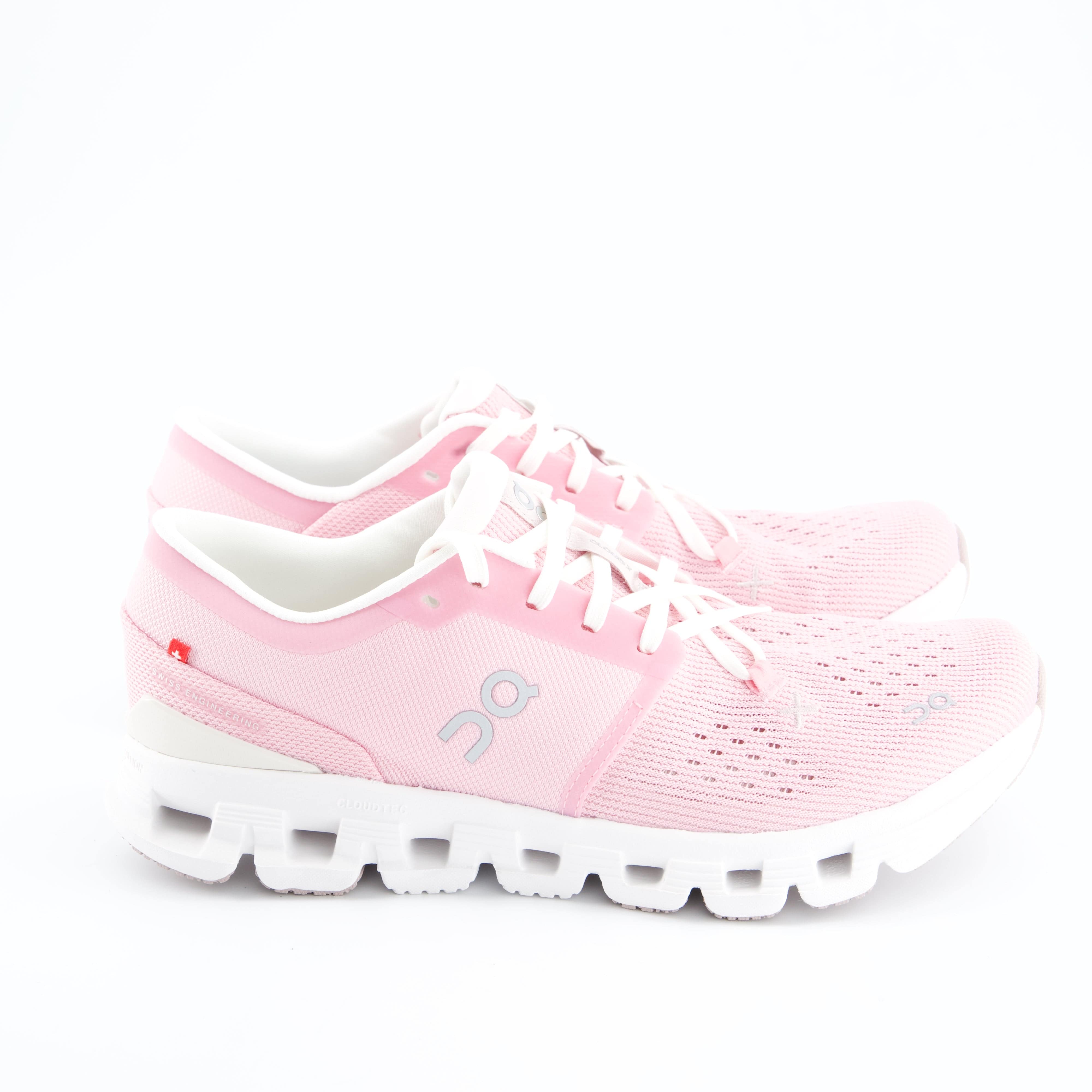 ON Damenschuhe - Laufschuhe Laufschuhe Cloud X 4