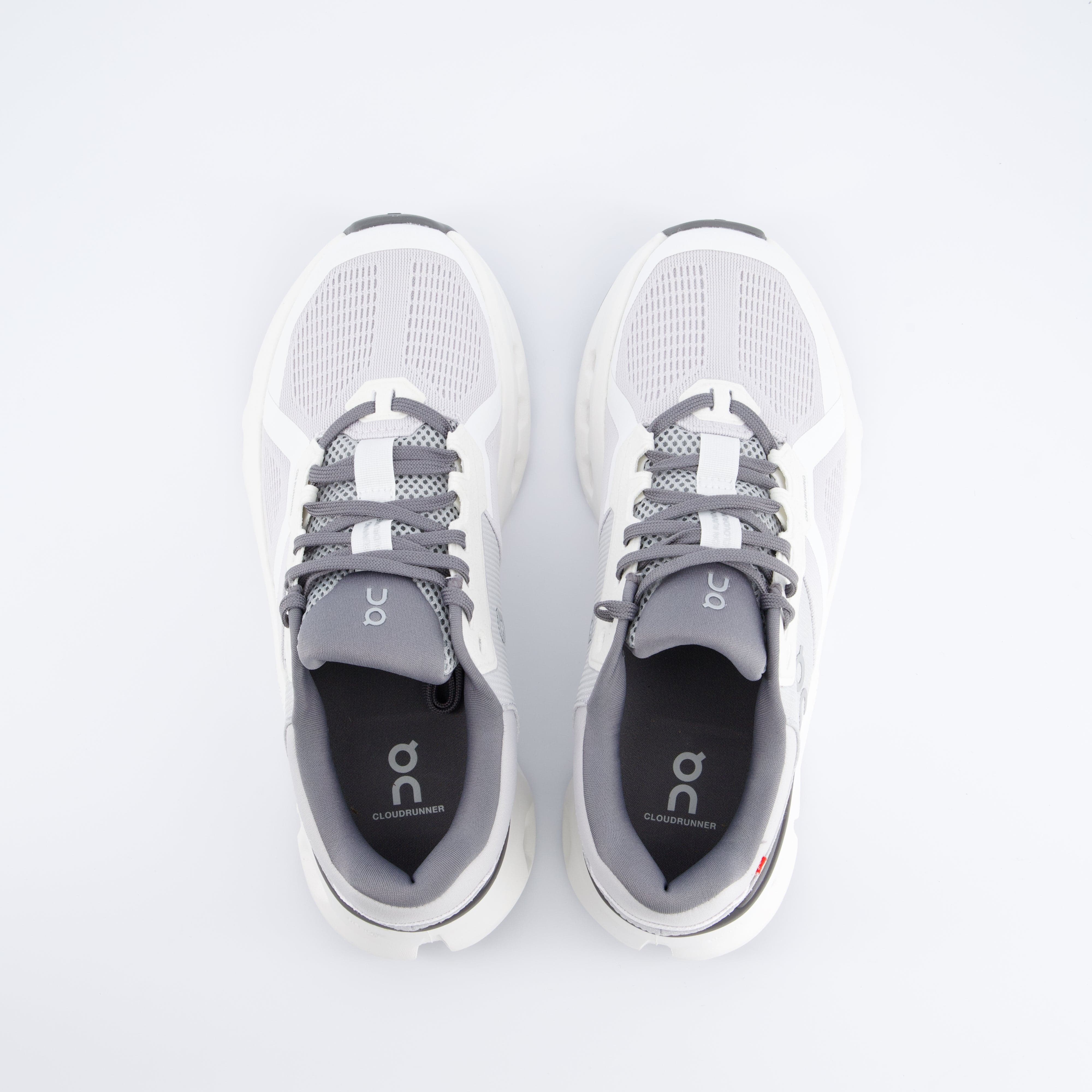 ON Damenschuhe - Laufschuhe Laufschuhe Cloudrunner 2