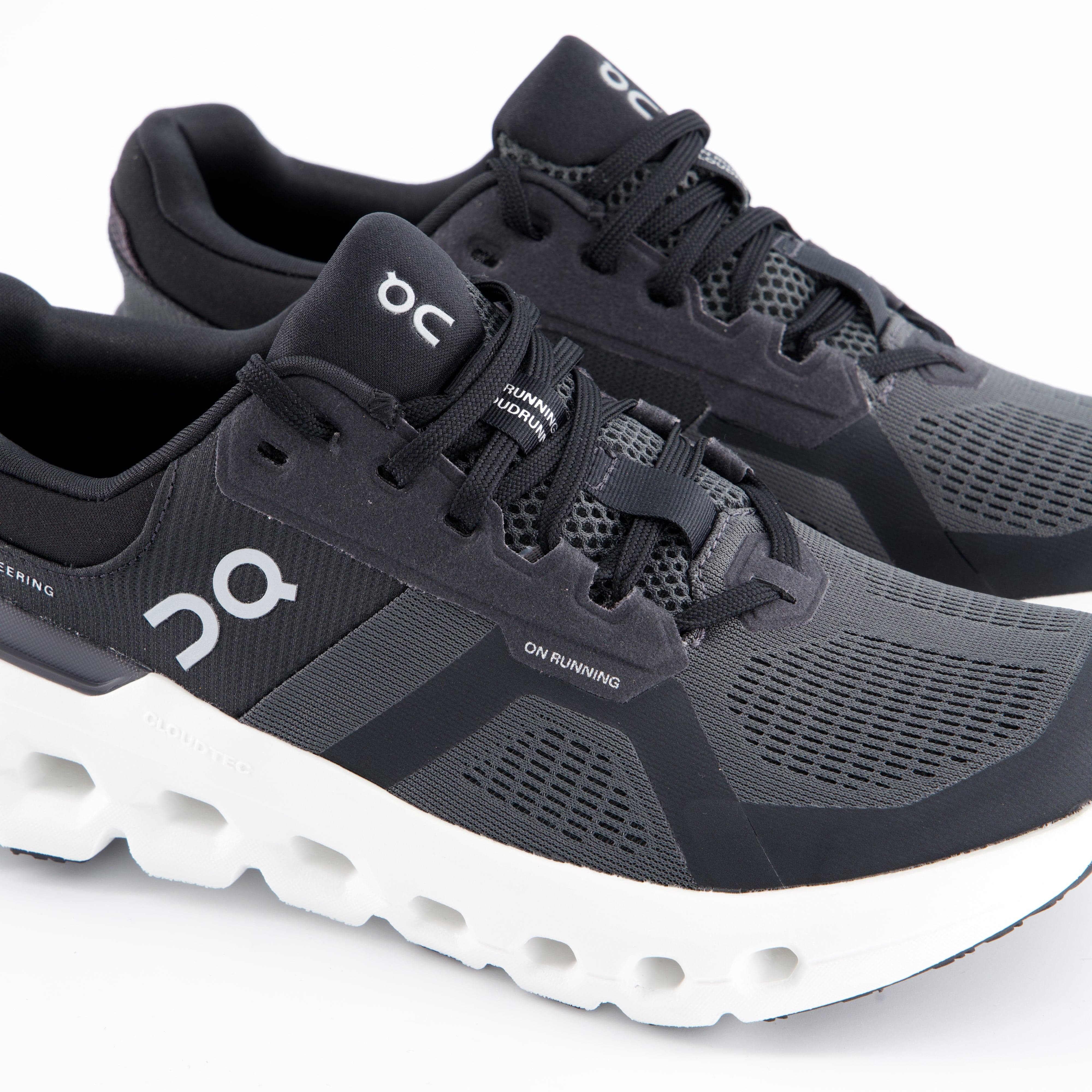 ON Damenschuhe - Laufschuhe Laufschuhe Cloudrunner 2