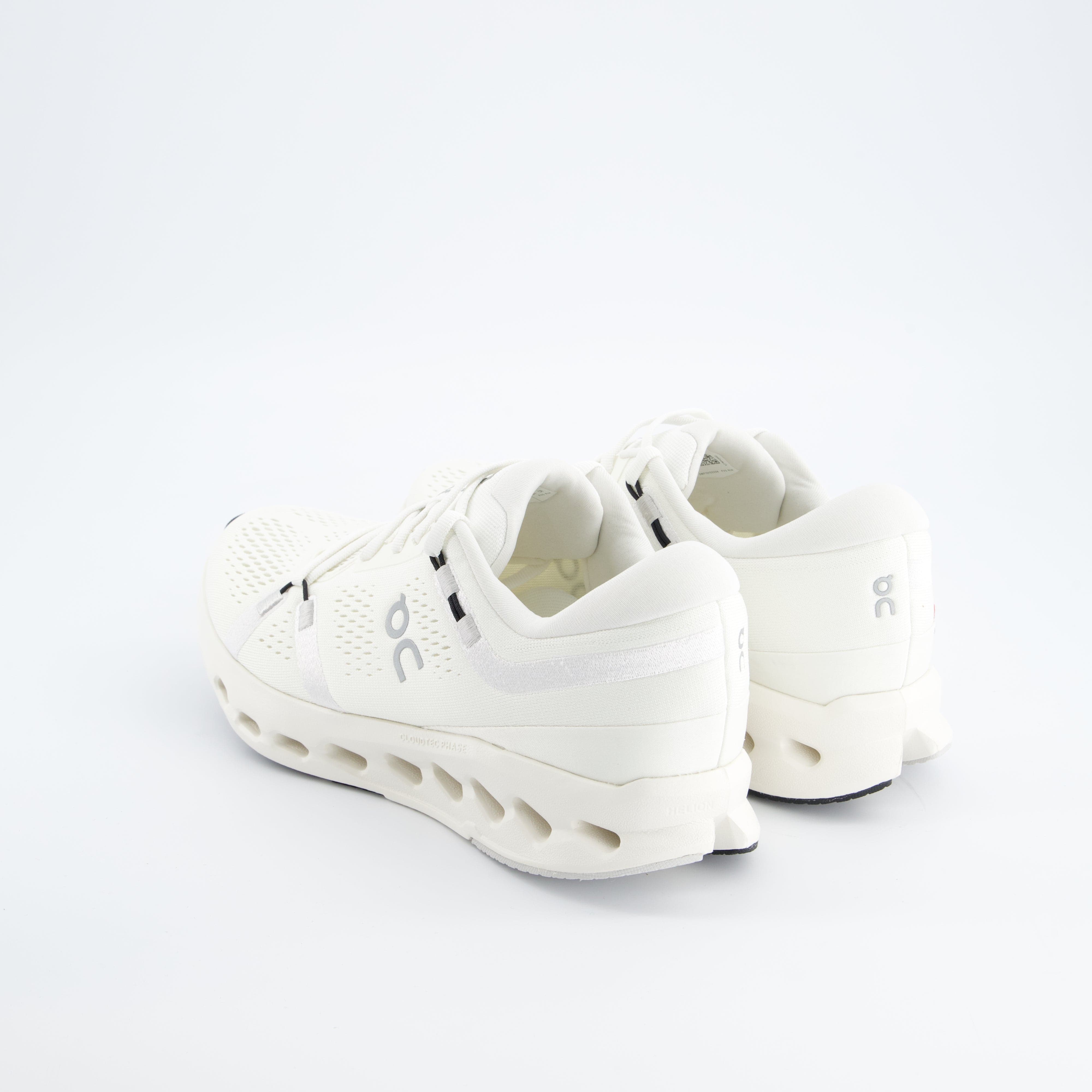 ON Damenschuhe - Laufschuhe, Laufschuhe Cloudsurfer 2