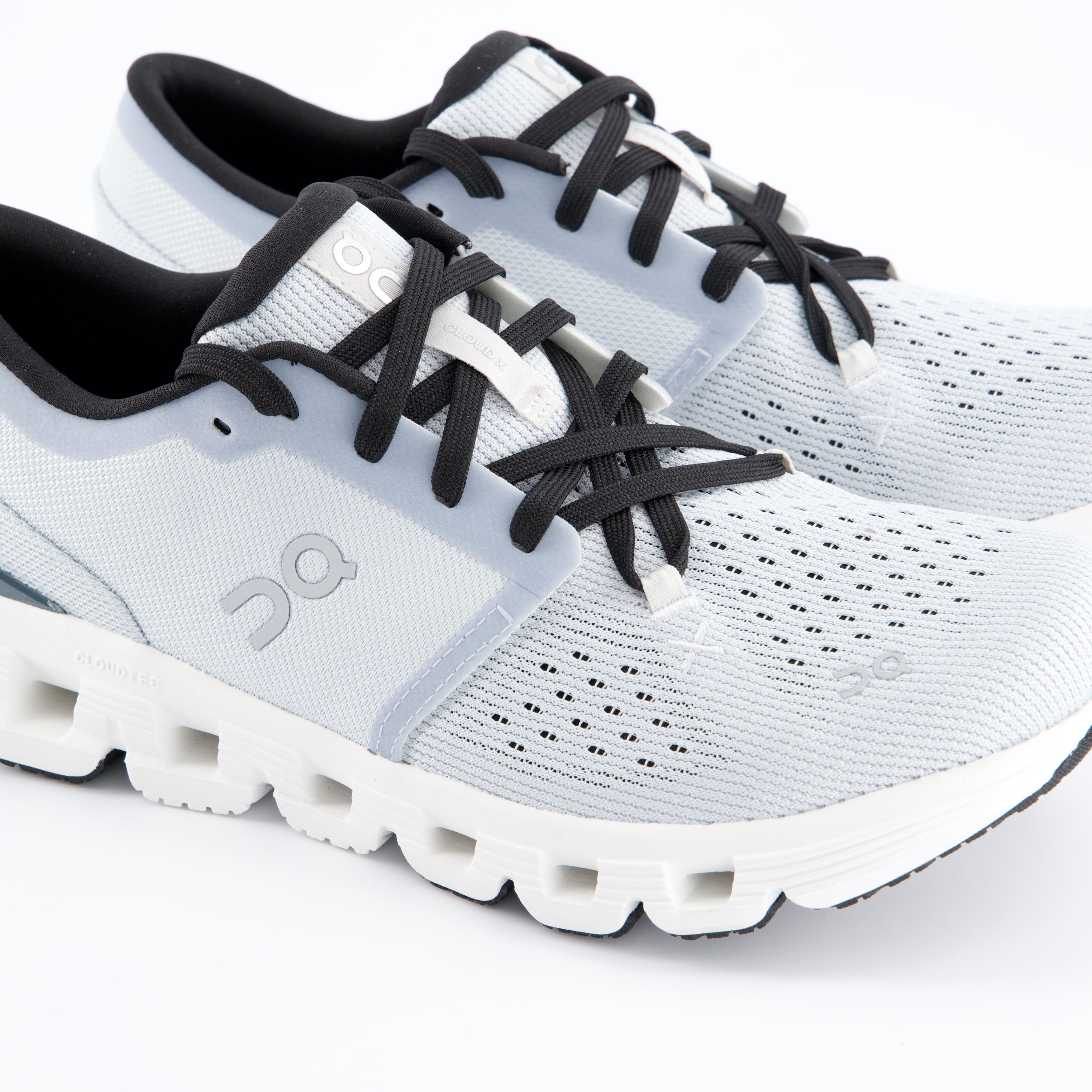 ON Herrenschuh - Laufschuhe Laufschuhe Cloud X 4