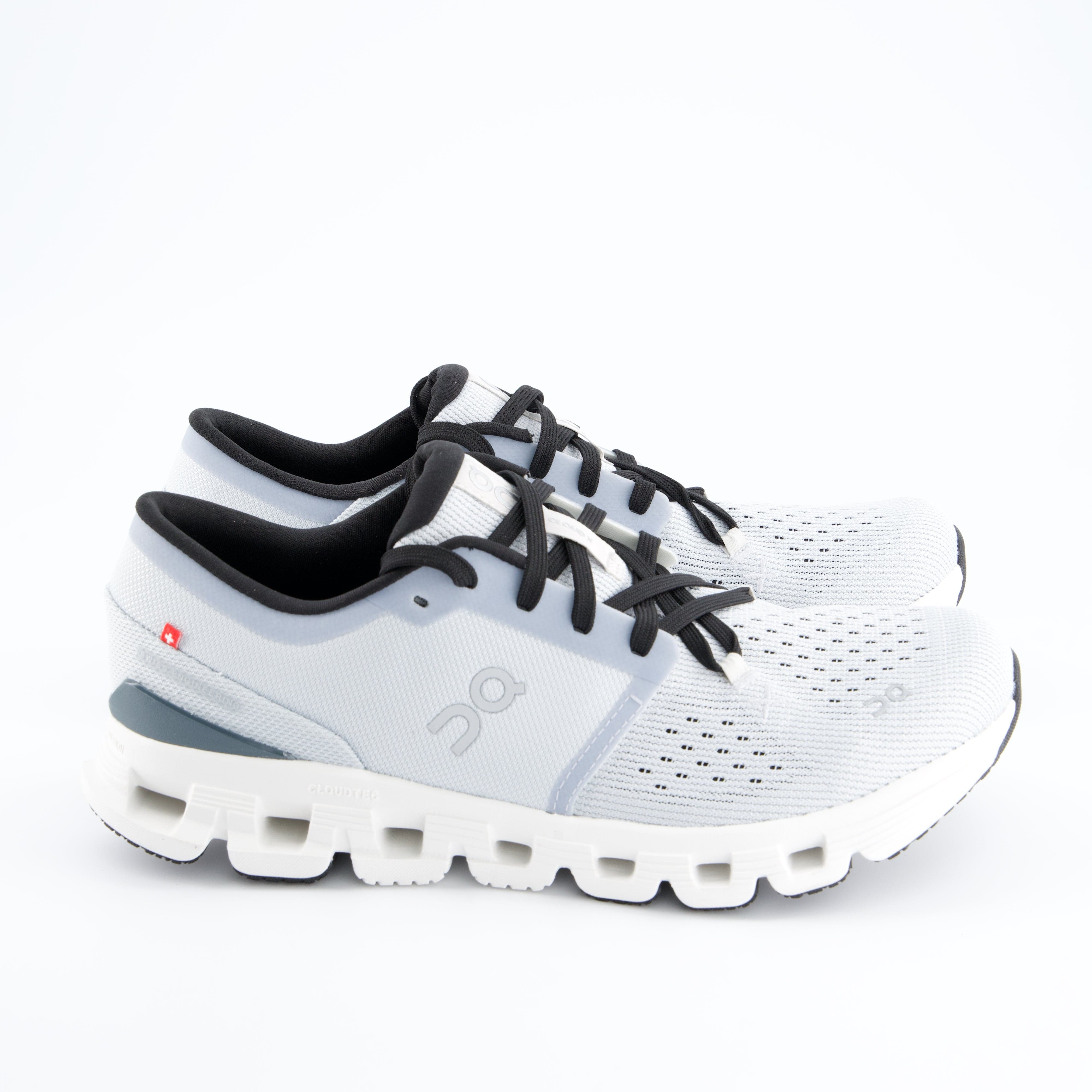 ON Herrenschuh - Laufschuhe Laufschuhe Cloud X 4