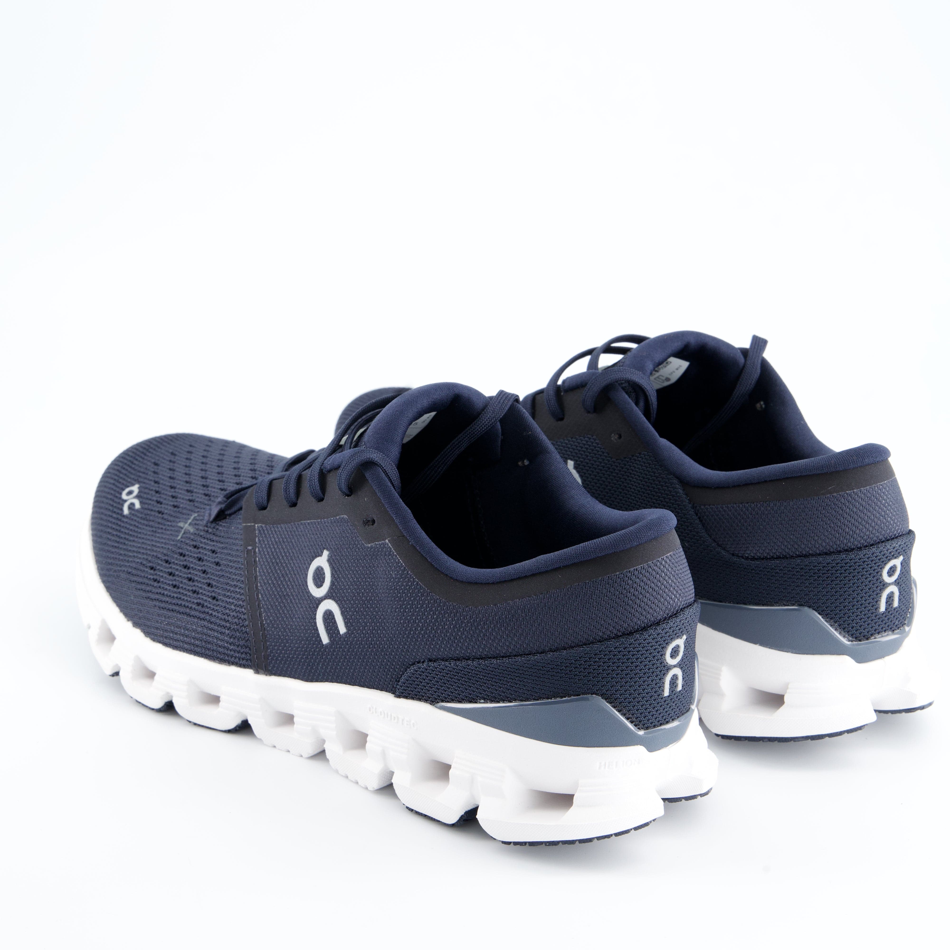 ON Herrenschuh - Laufschuhe Laufschuhe Cloud X 4