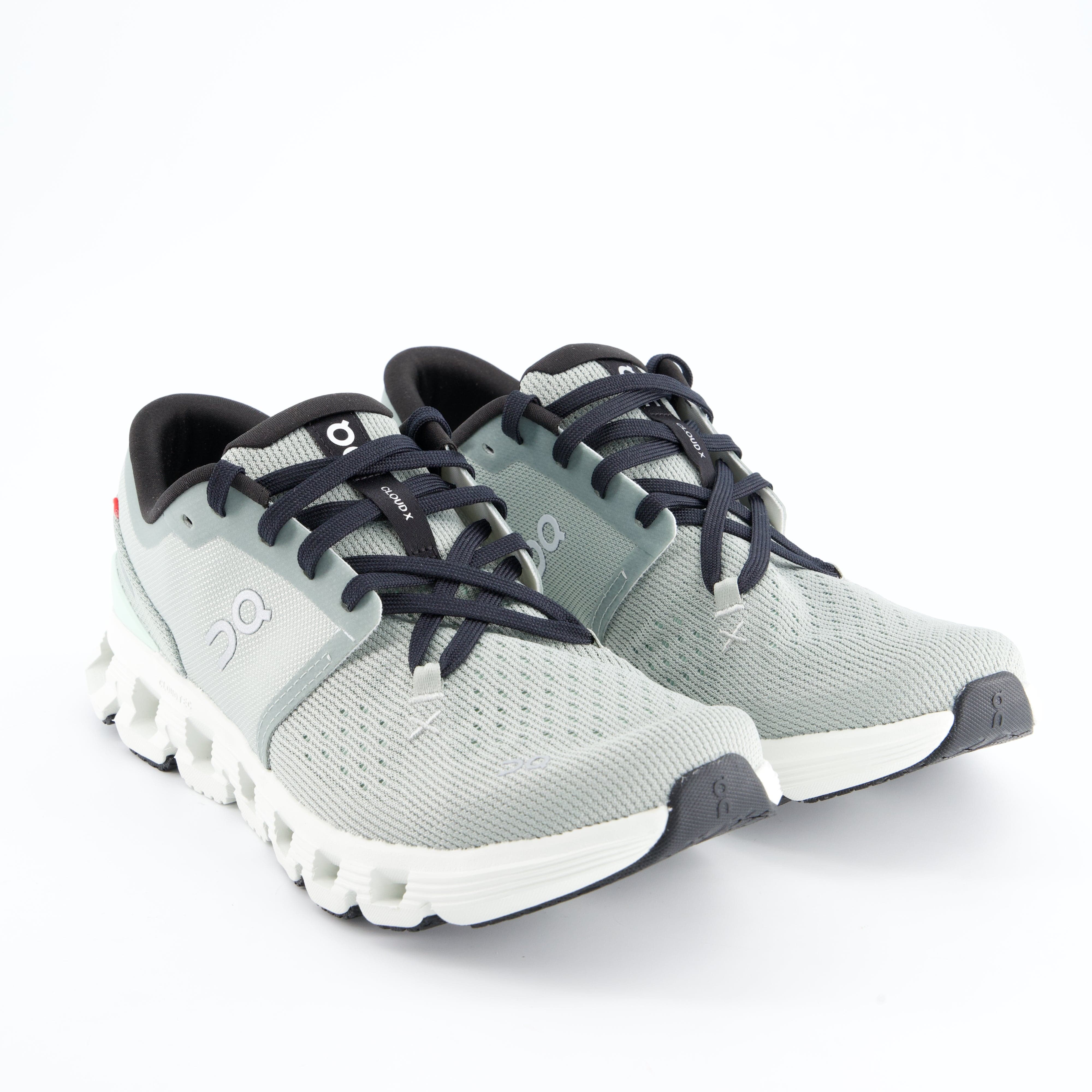 ON Herrenschuh - Laufschuhe Laufschuhe Cloud X 4