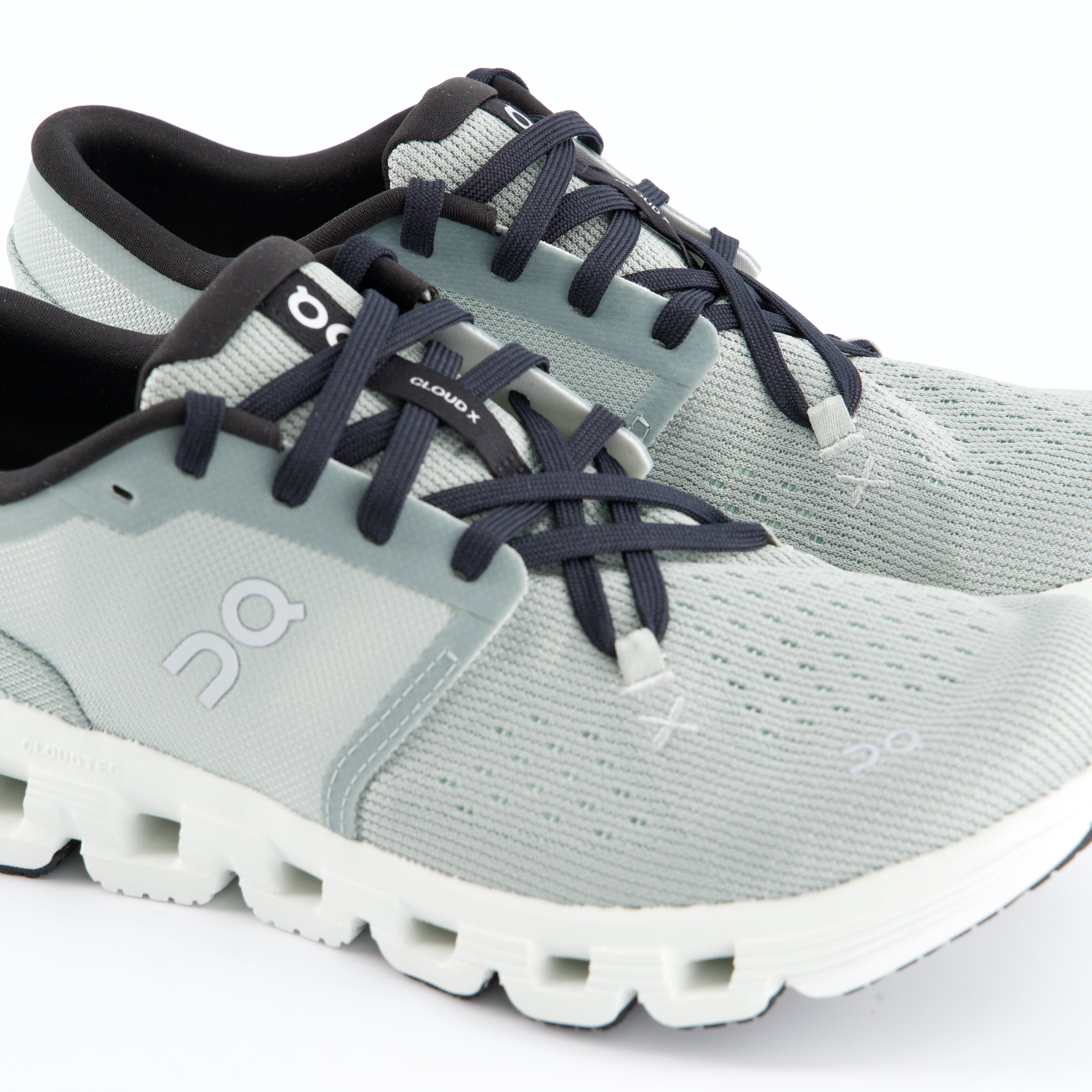 ON Herrenschuh - Laufschuhe Laufschuhe Cloud X 4