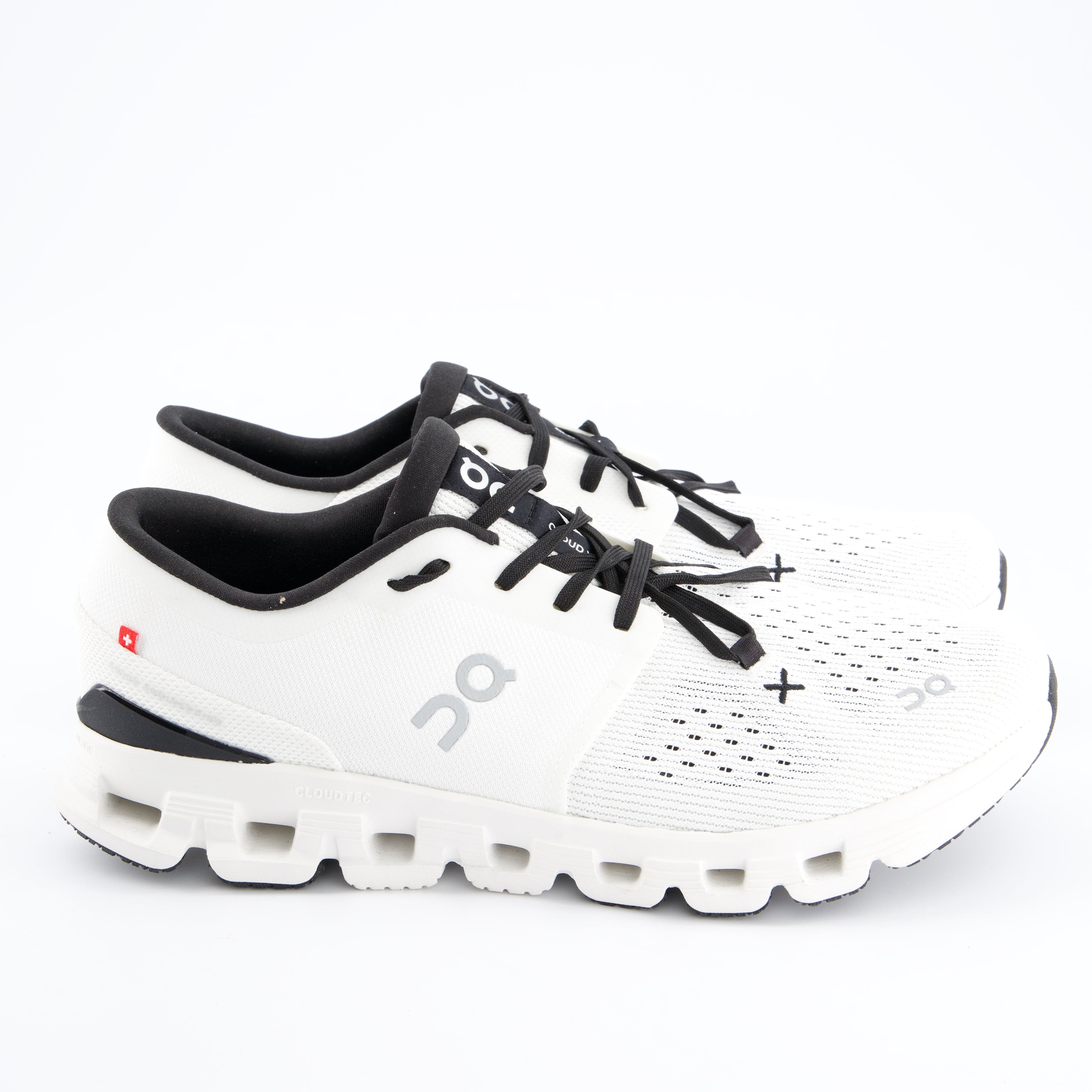 ON Herrenschuh - Laufschuhe, Laufschuhe Cloud X 4
