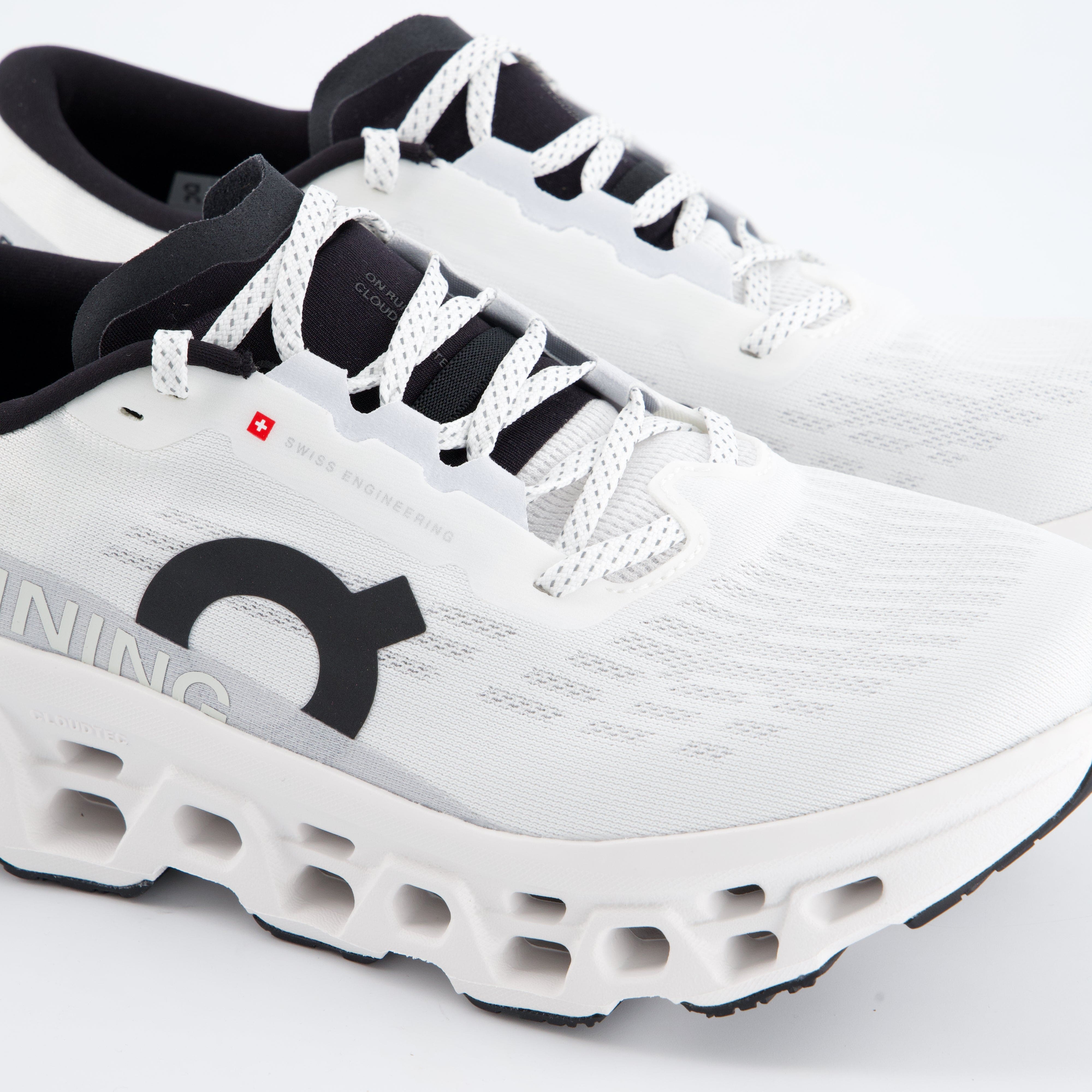 ON Herrenschuh - Laufschuhe Laufschuhe Cloudmonster 3