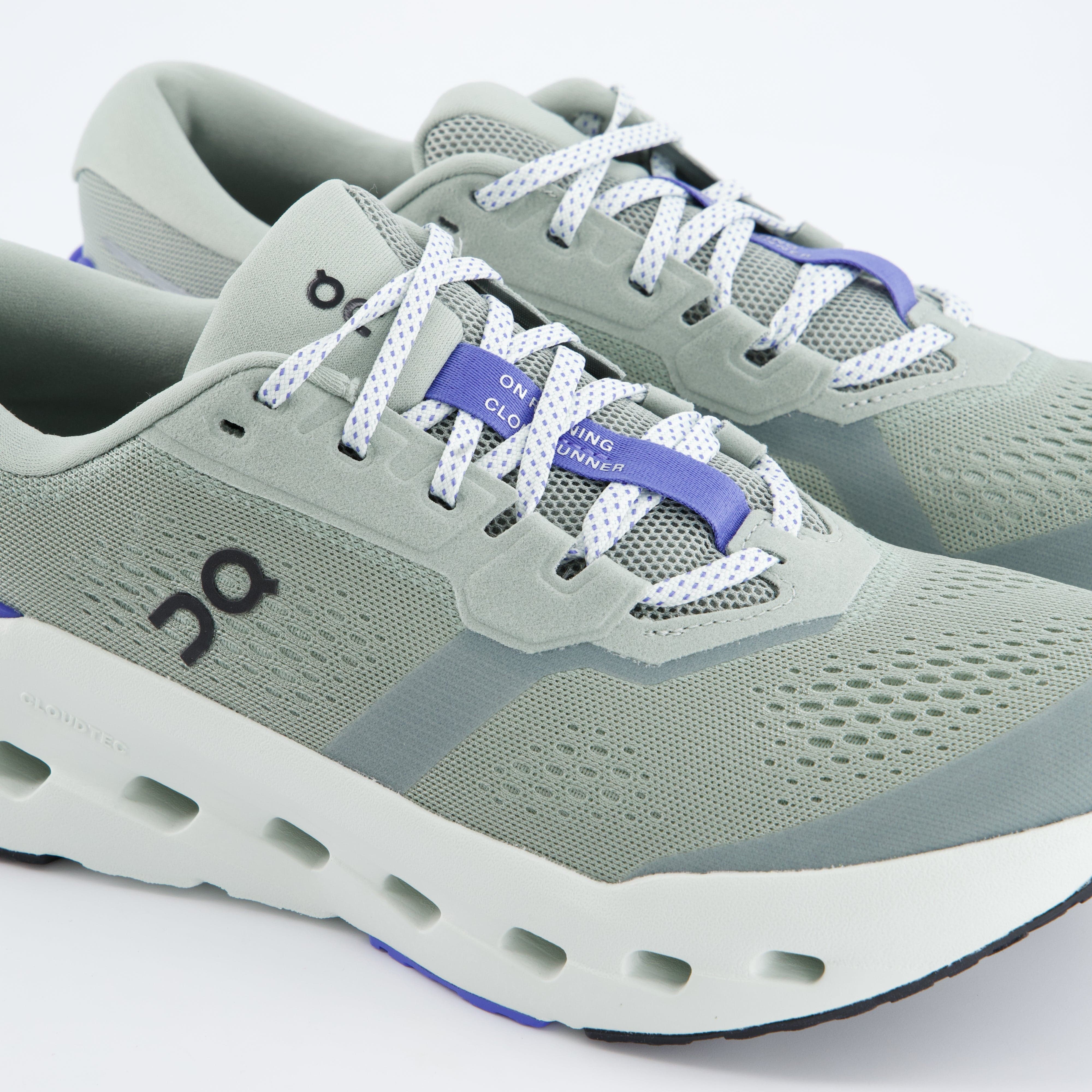 ON Herrenschuh - Laufschuhe Laufschuhe Cloudrunner 3