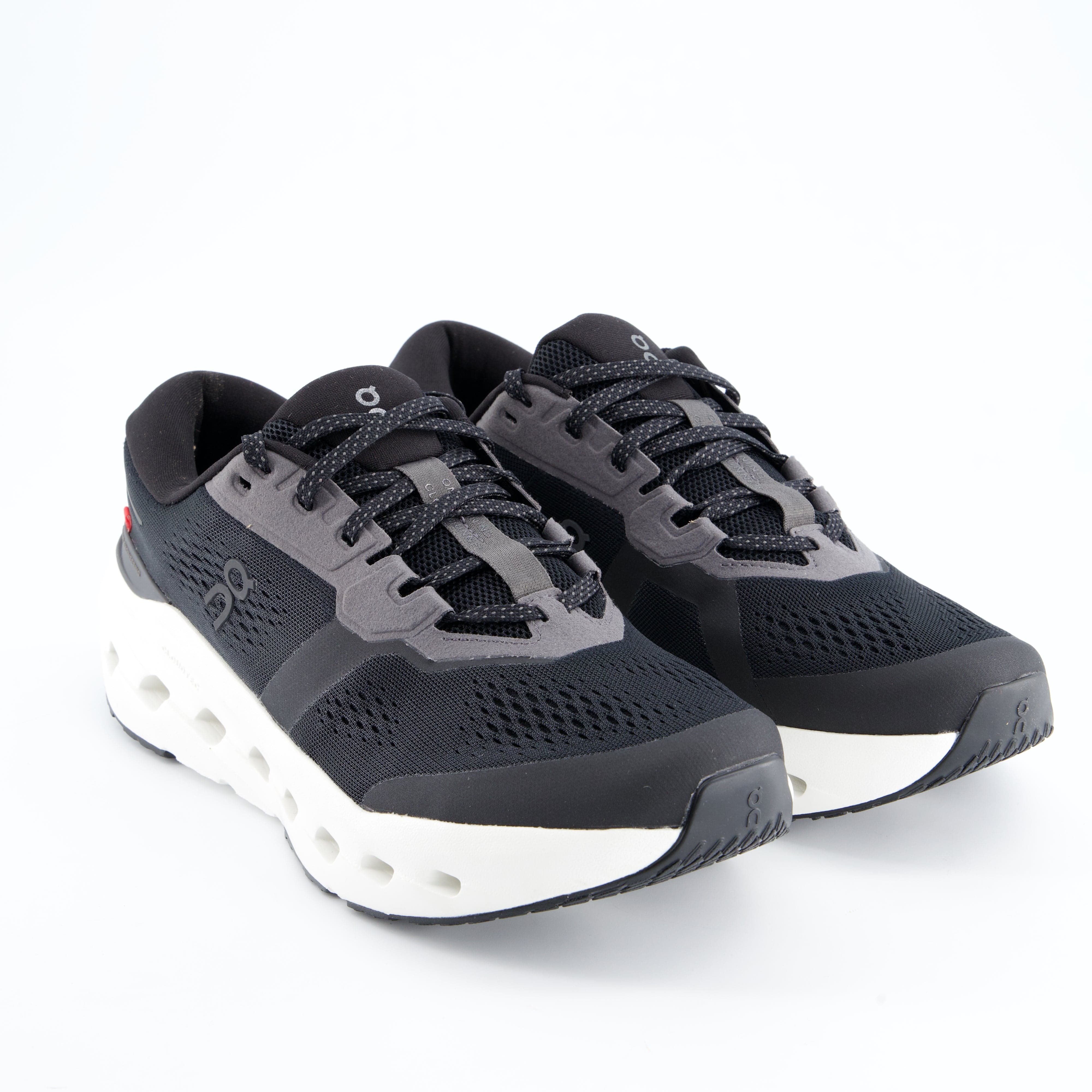 ON Herrenschuh - Laufschuhe Laufschuhe Cloudrunner 3