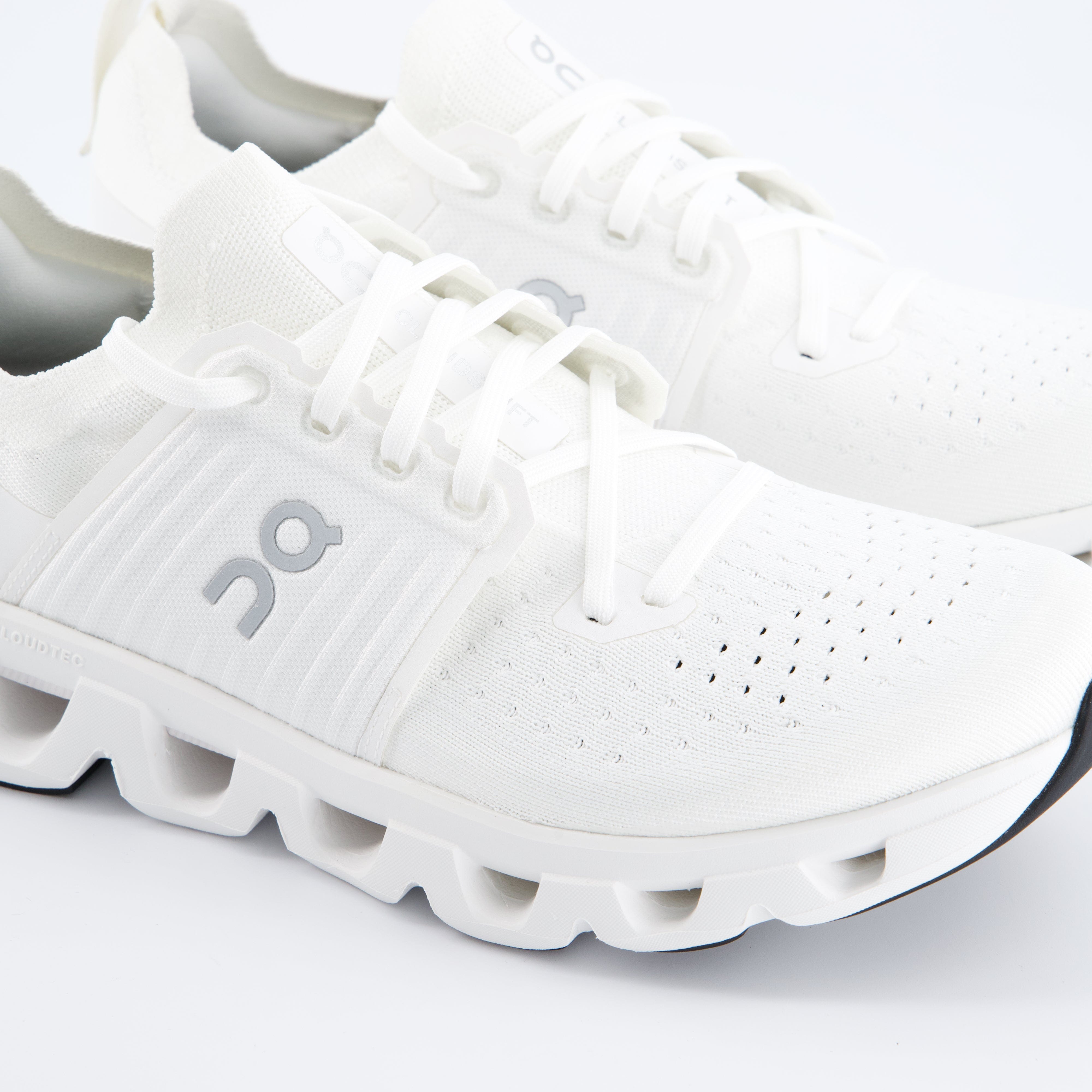 ON Herrenschuh - Laufschuhe Laufschuhe Cloudswift 4
