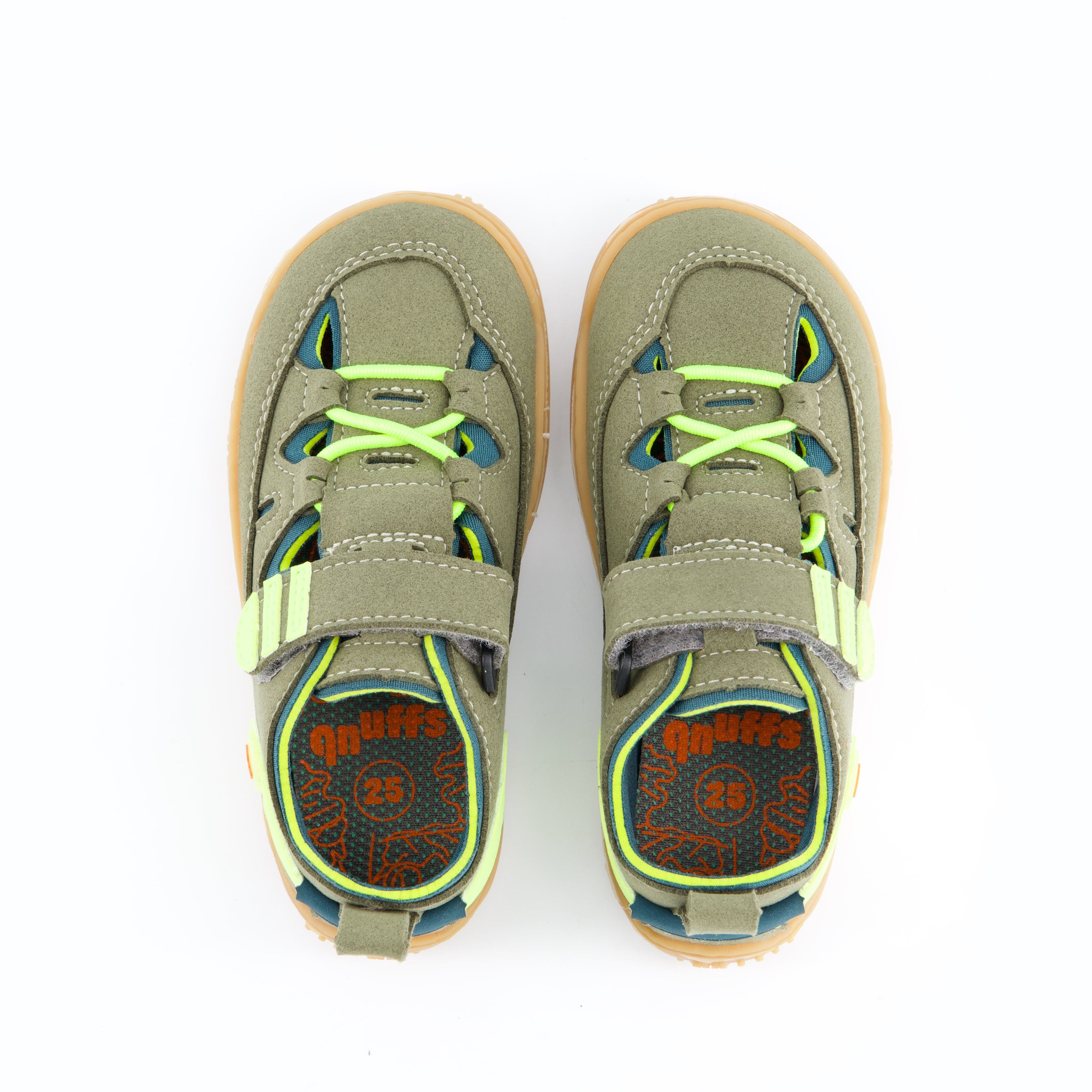 QNUFFS Burschenschuhe - Sandale Sandale LÄRCHE