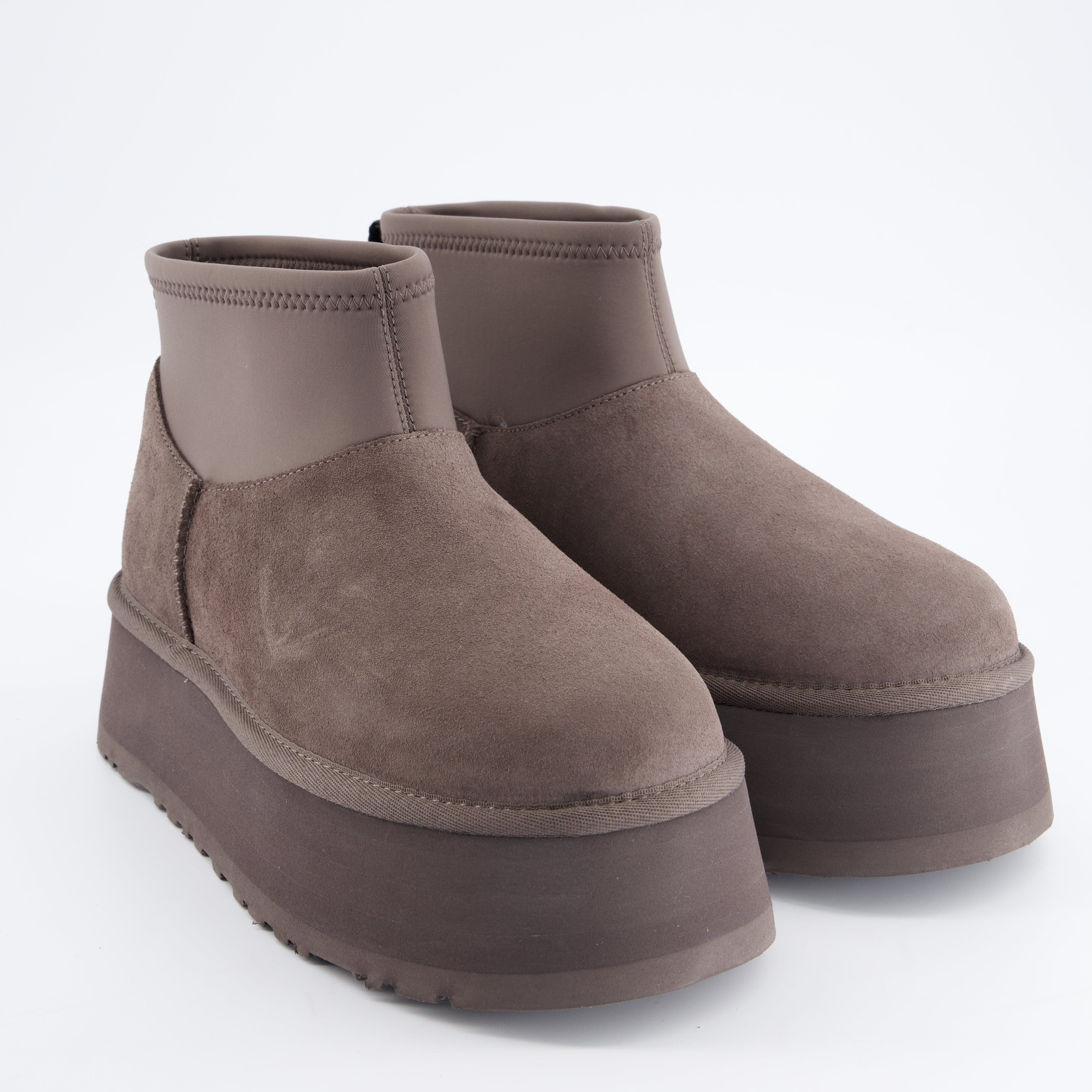 UGG Damenschuhe - Winterstiefel, Winterstiefel Classic Mini Dipper