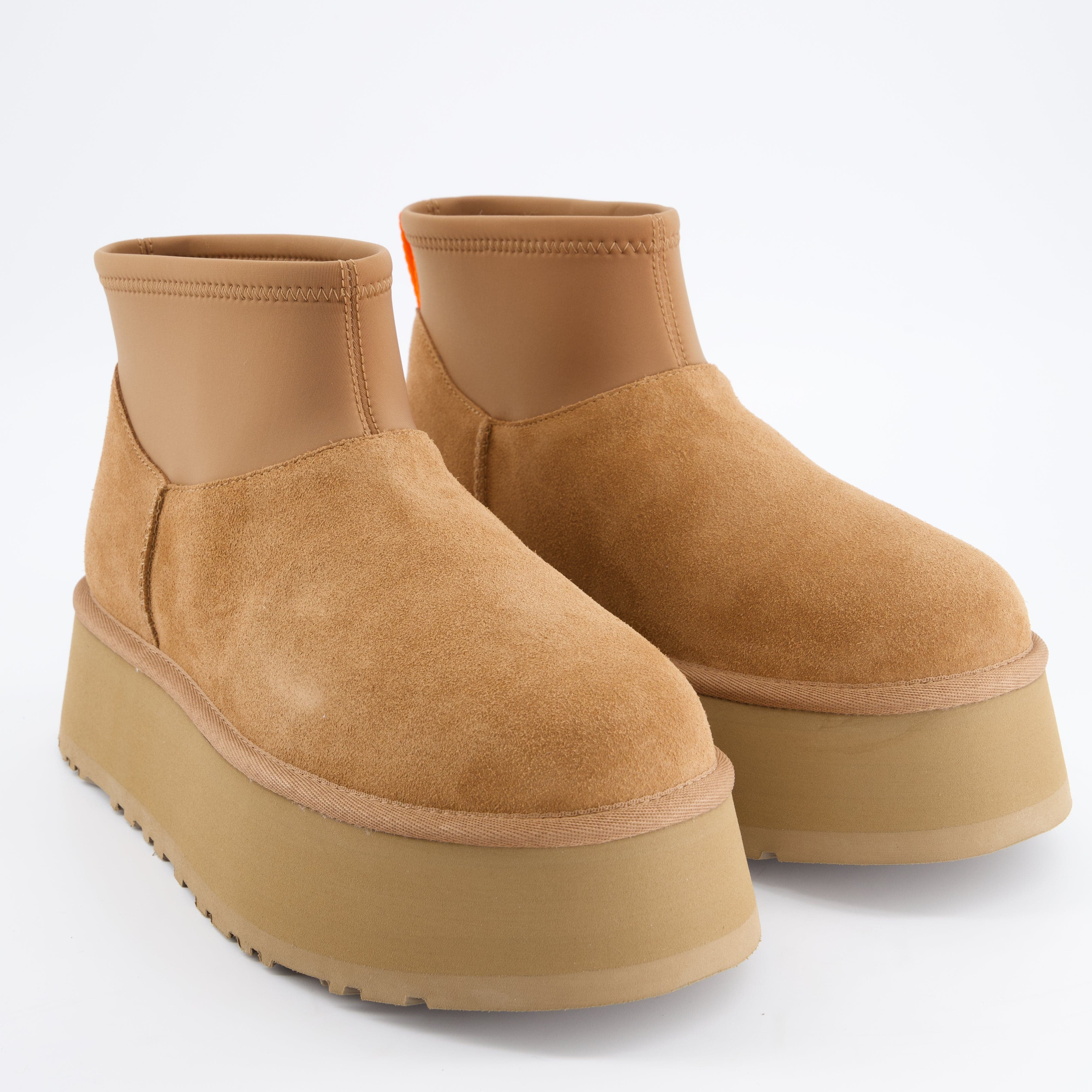 UGG Damenschuhe - Winterstiefel, Winterstiefel Classic Mini Dipper