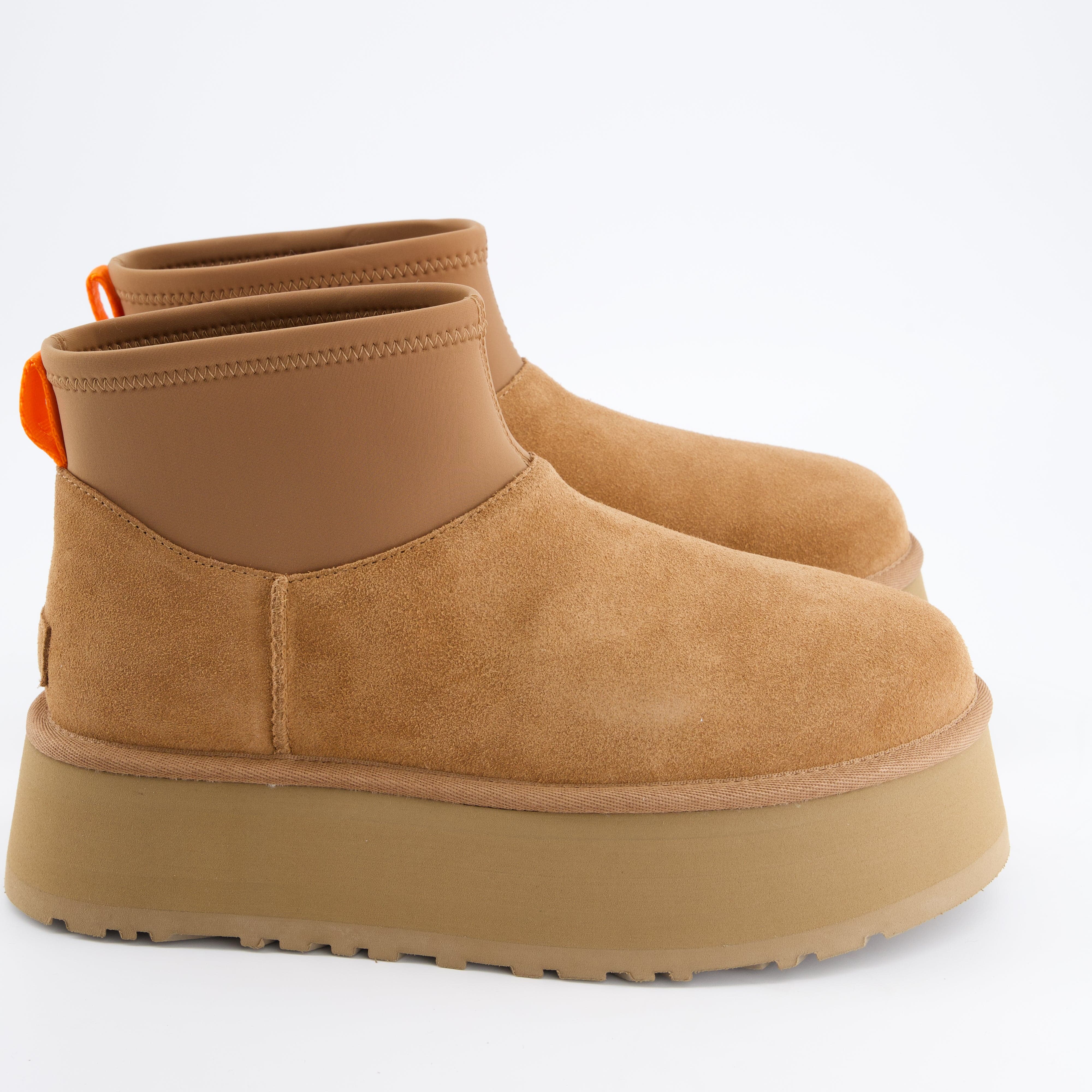 UGG Damenschuhe - Winterstiefel, Winterstiefel Classic Mini Dipper