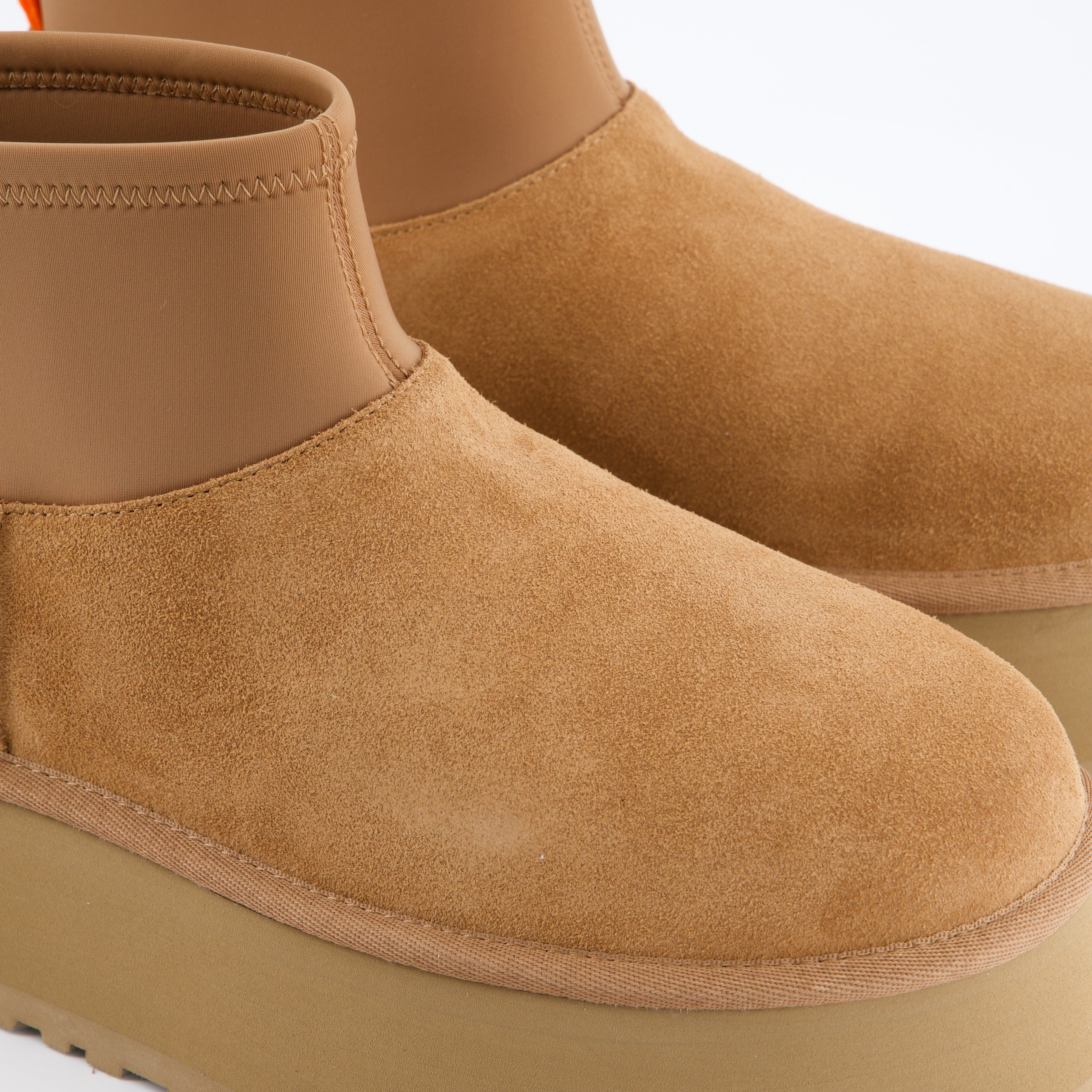 UGG Damenschuhe - Winterstiefel, Winterstiefel Classic Mini Dipper
